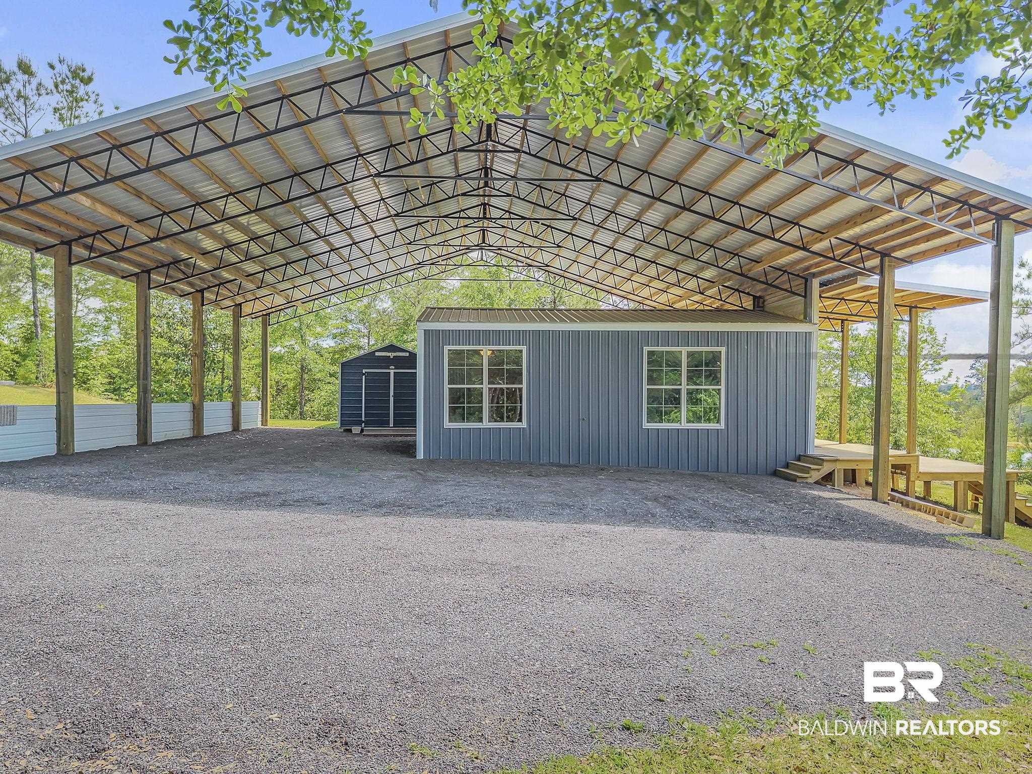 699 Oil Well Road