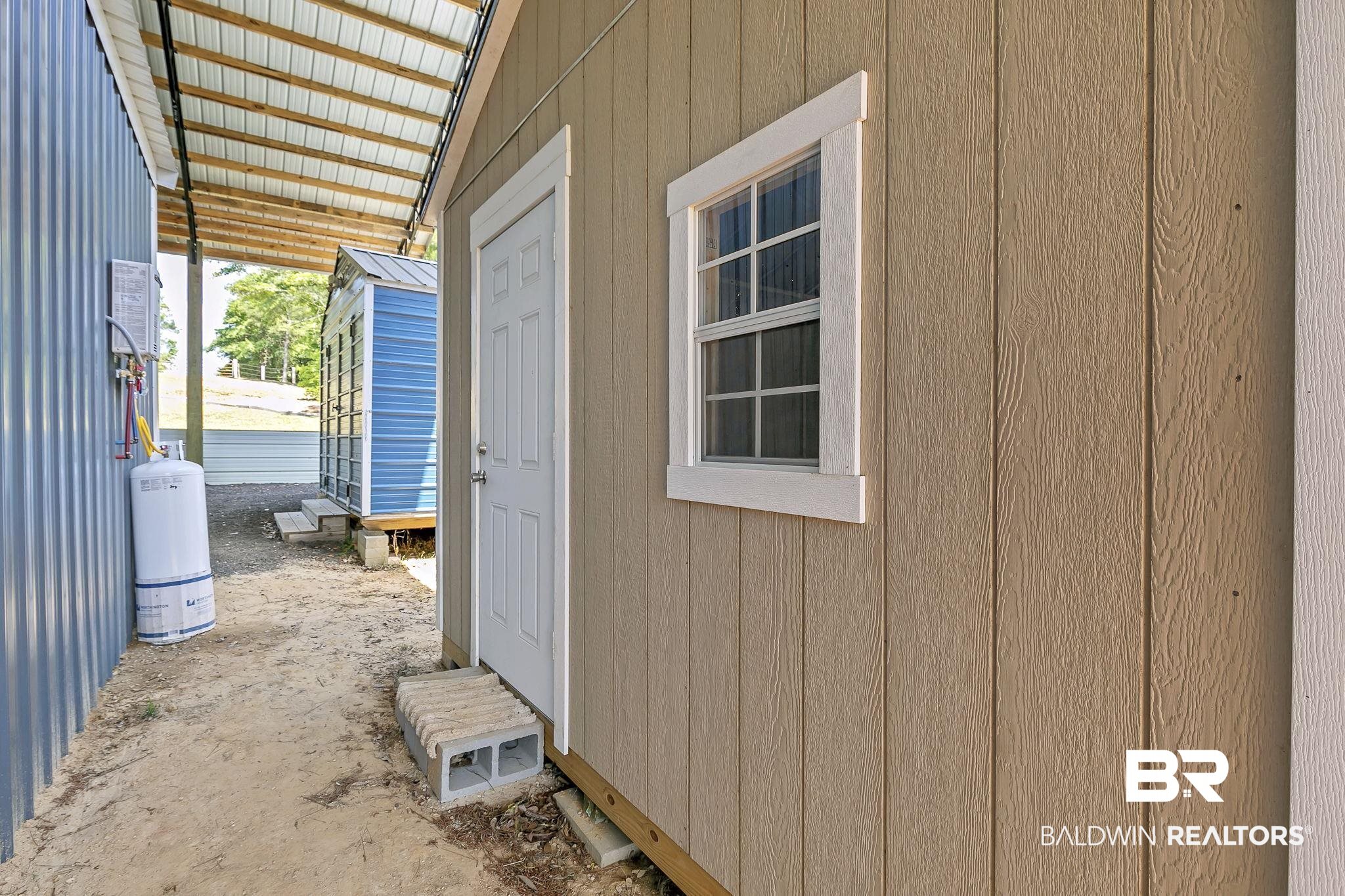 699 Oil Well Road