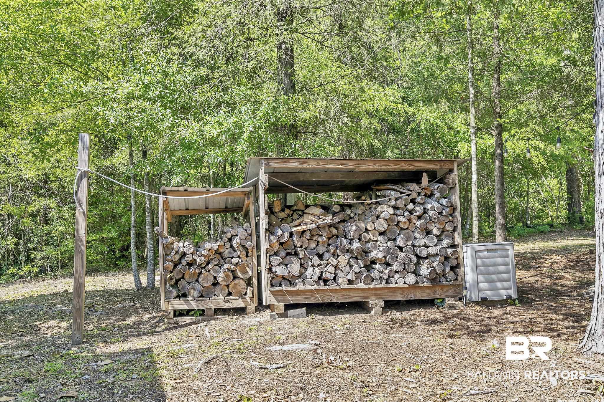699 Oil Well Road