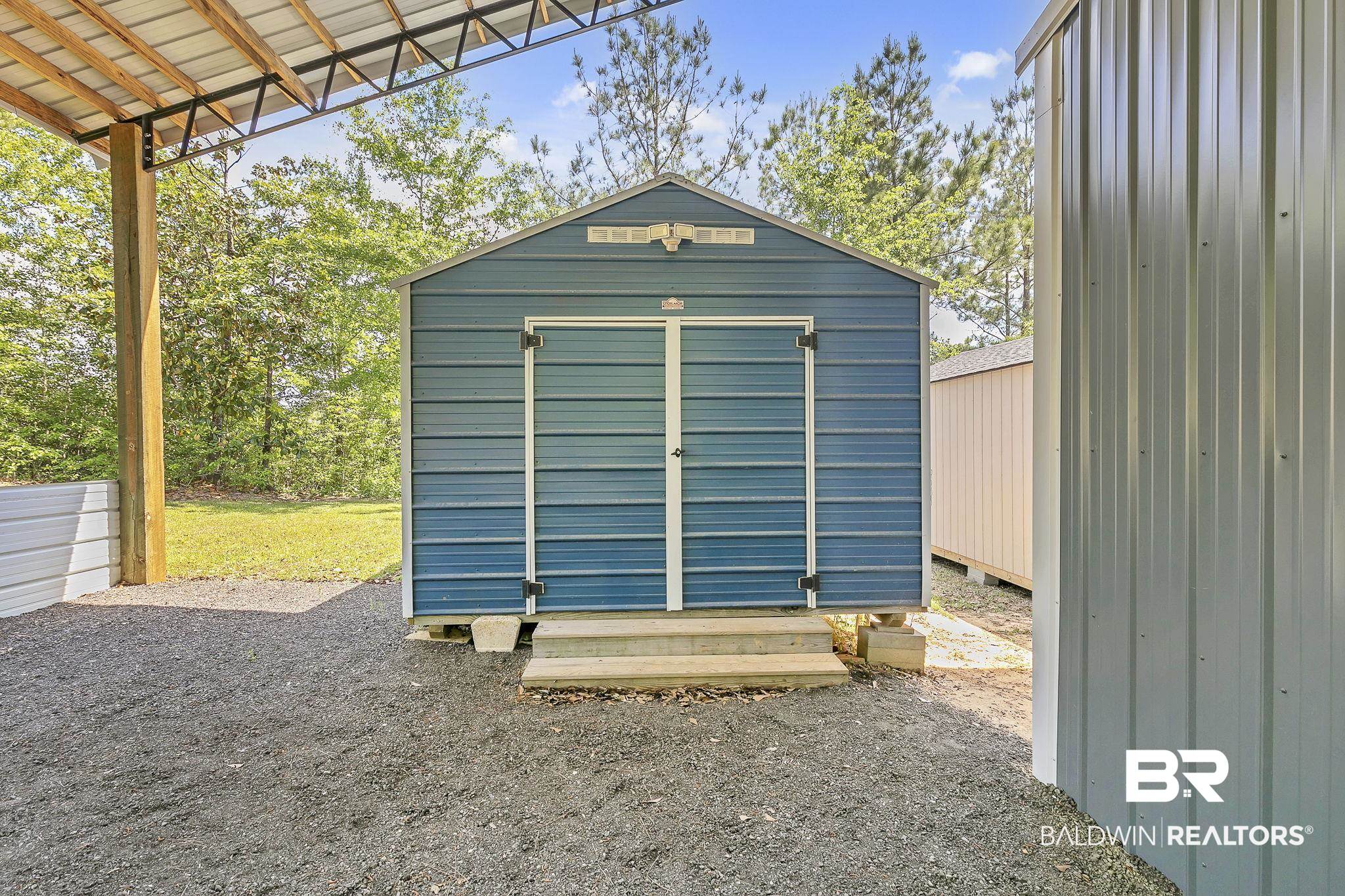 699 Oil Well Road