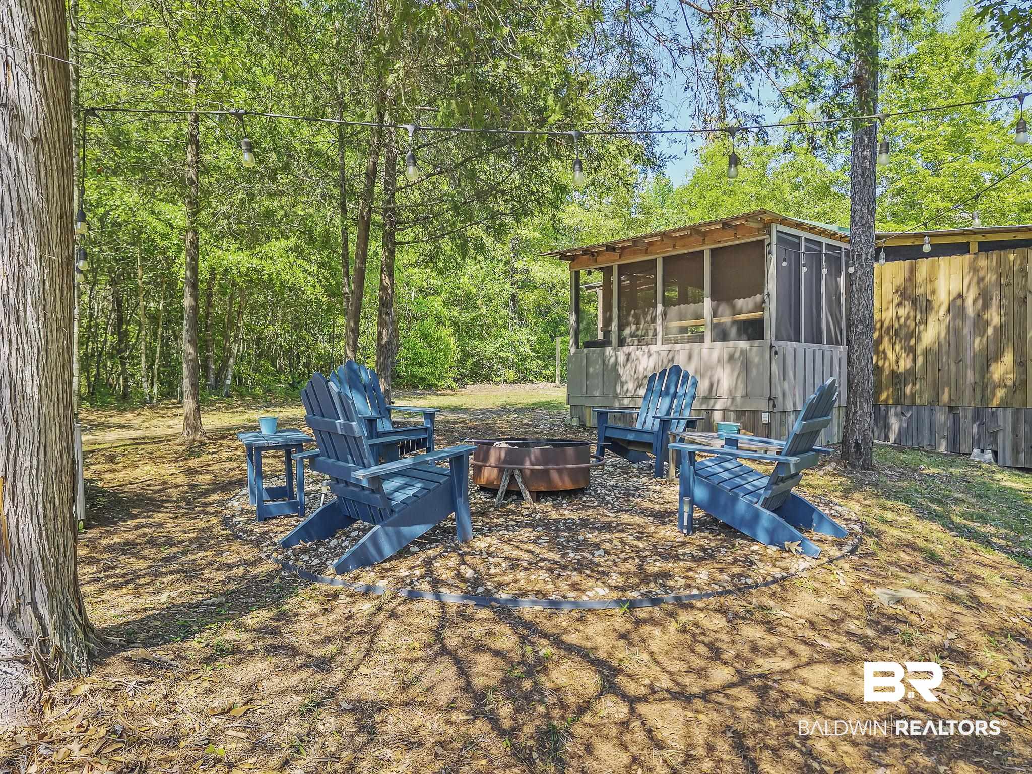 699 Oil Well Road