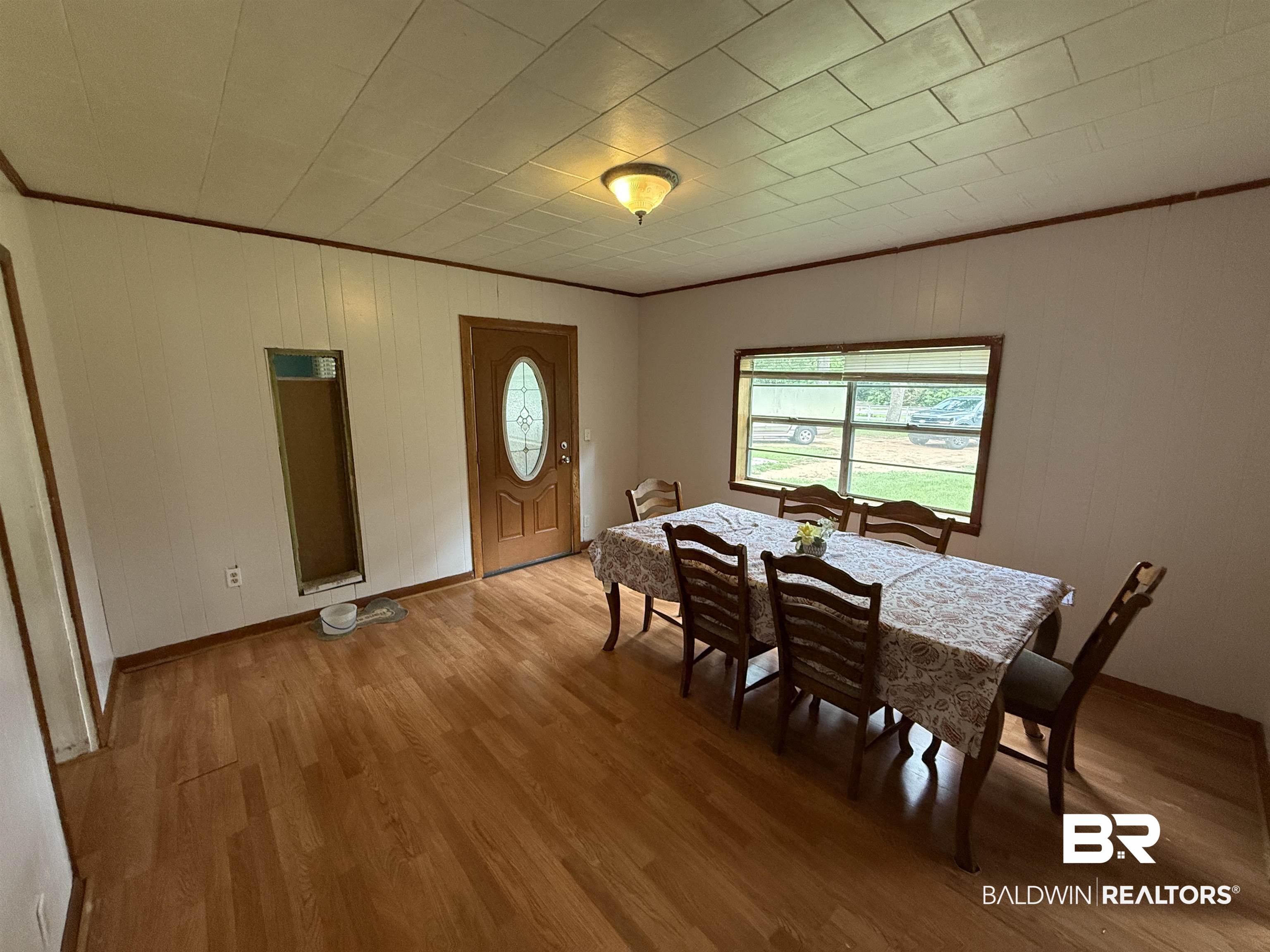 1159 Twin Bridges Road