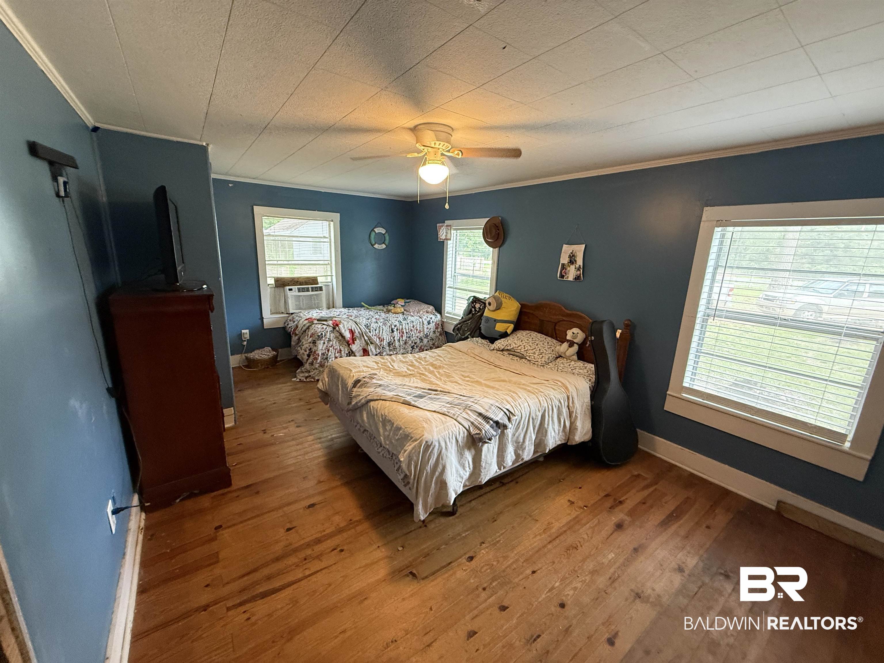 1159 Twin Bridges Road