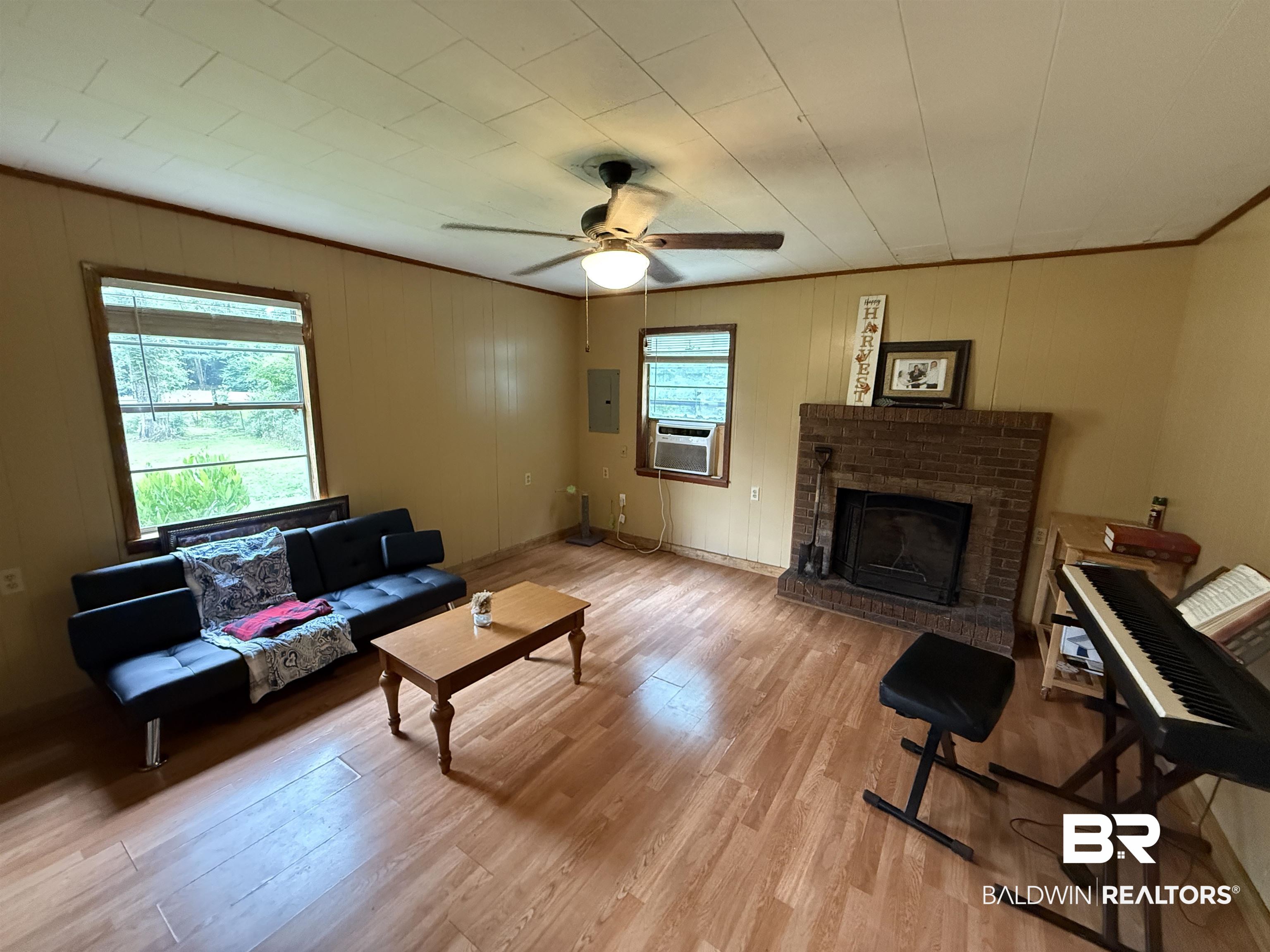 1159 Twin Bridges Road