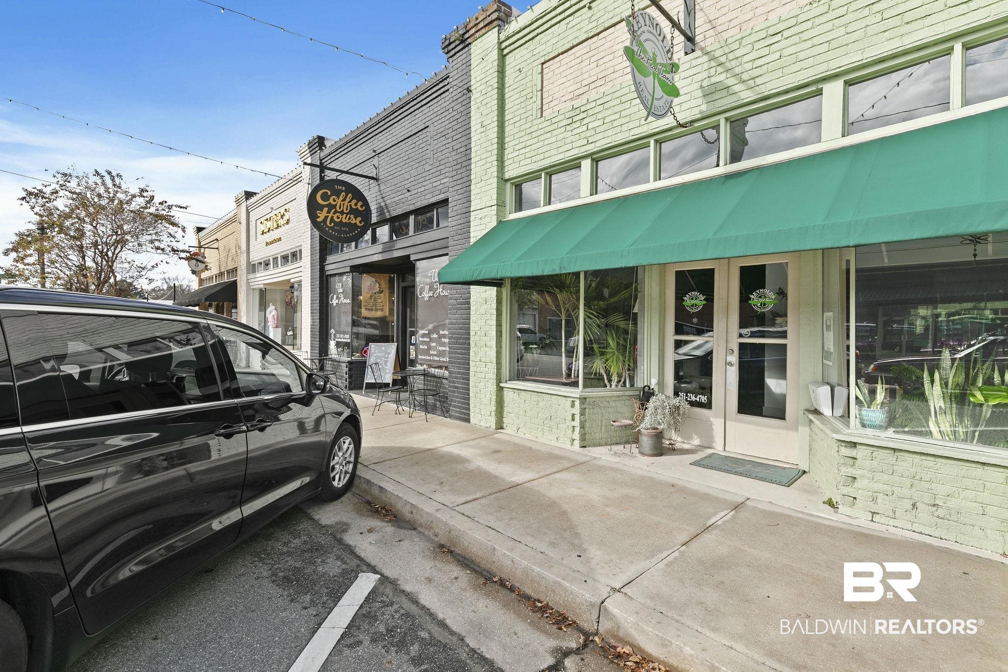 111 W Ridgeley Street