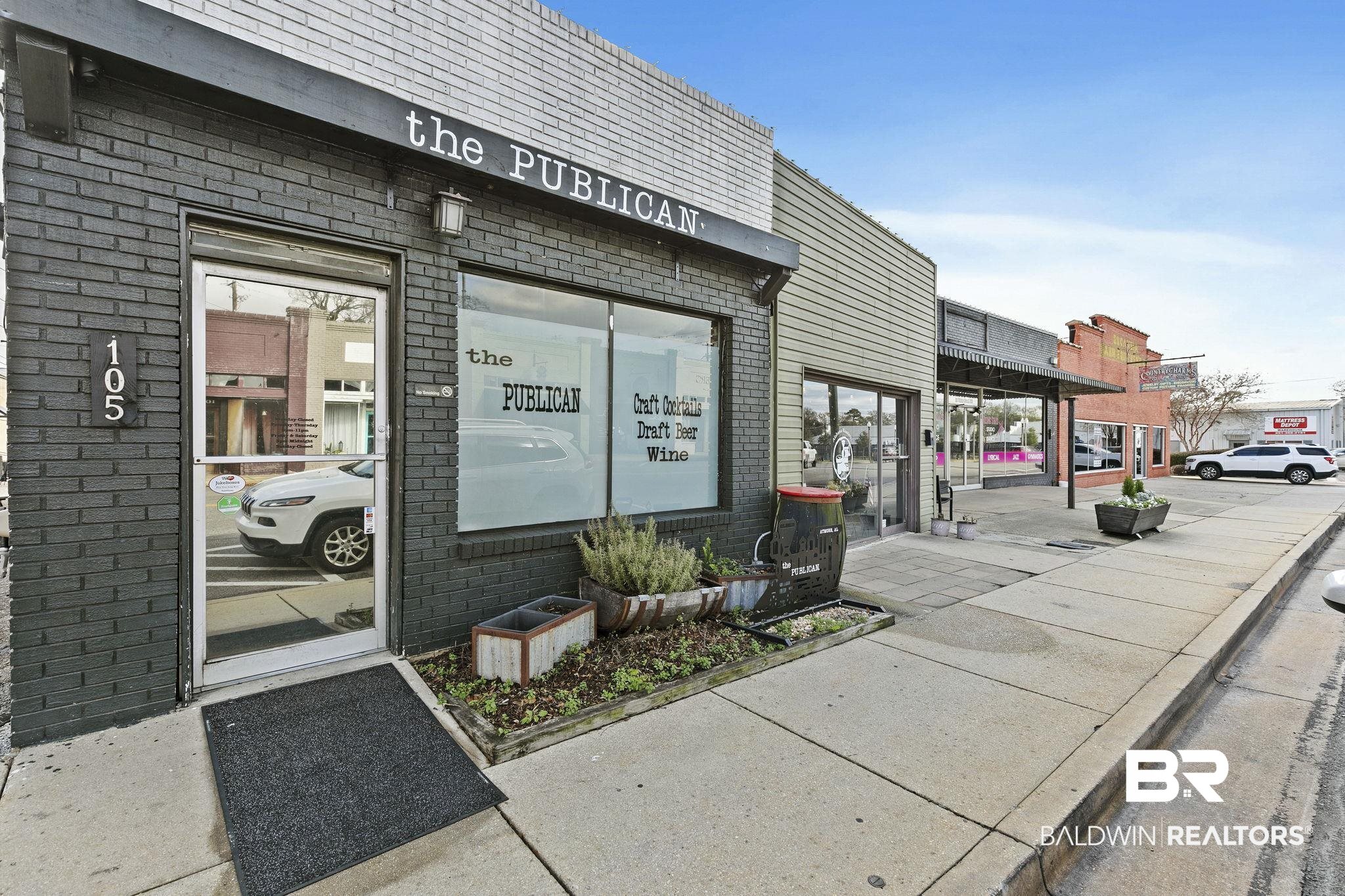 111 W Ridgeley Street