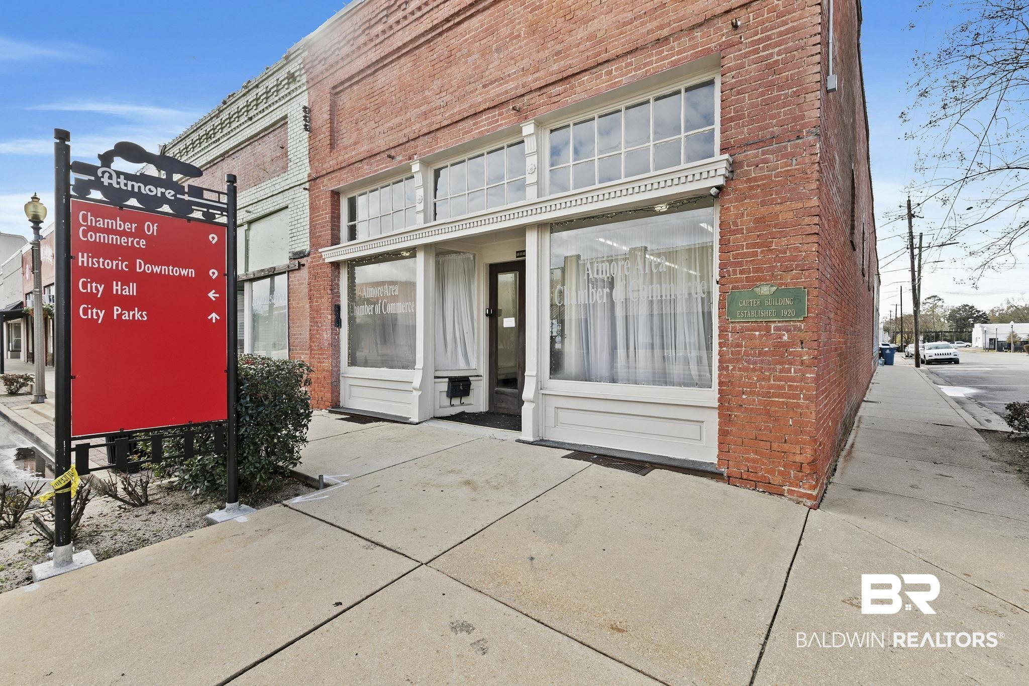 111 W Ridgeley Street