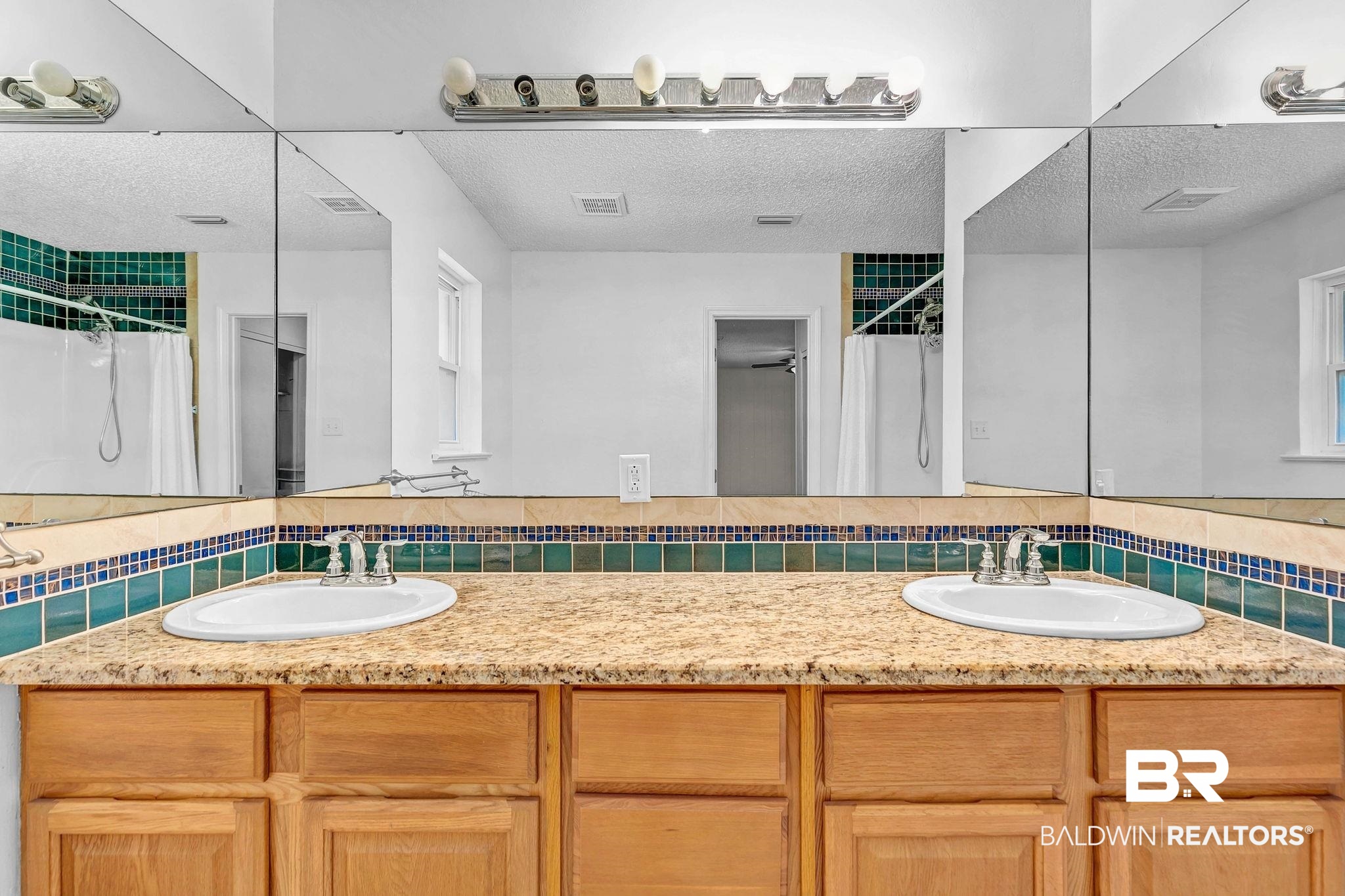 4770 W Highway 4
