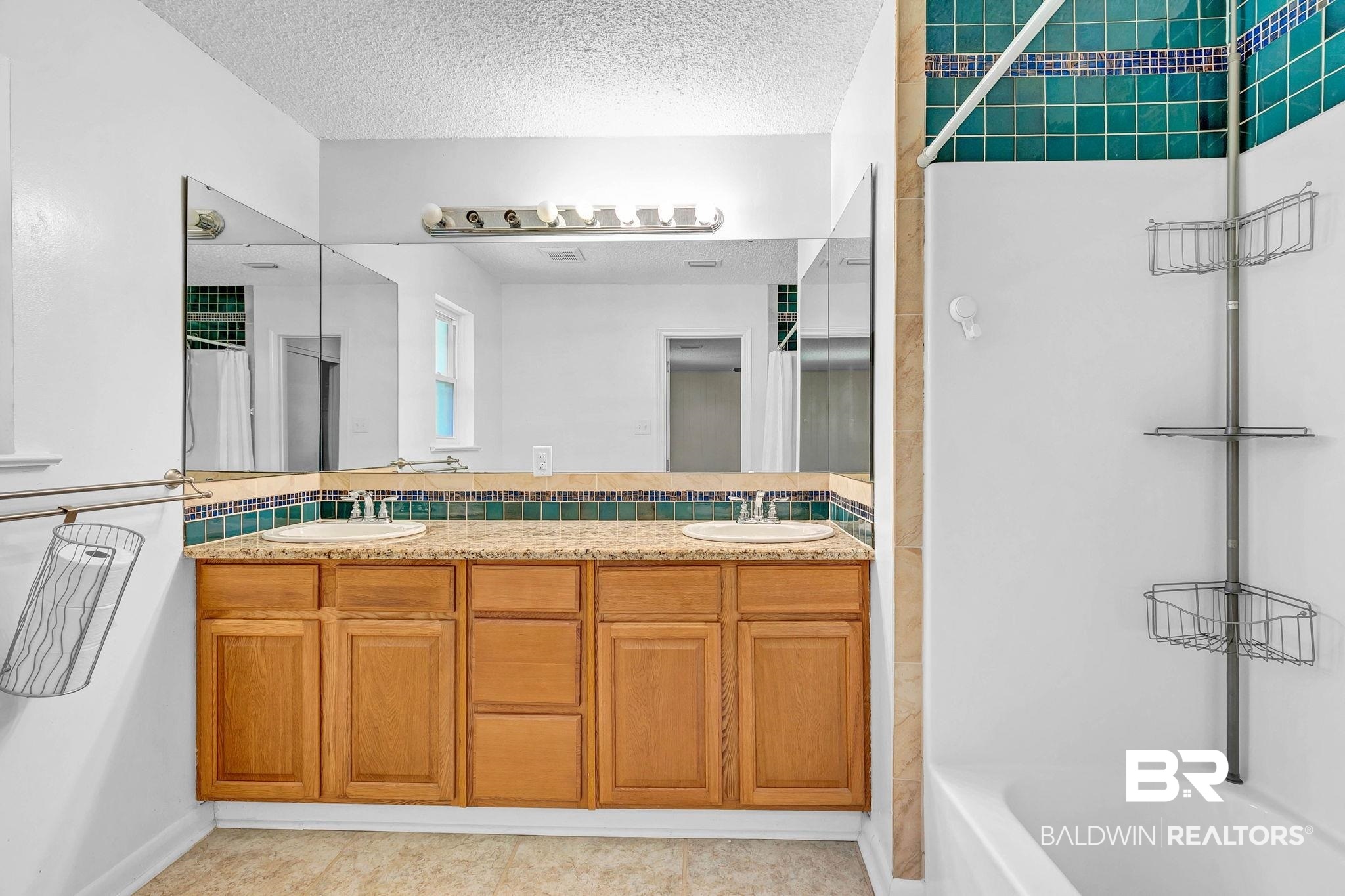 4770 W Highway 4