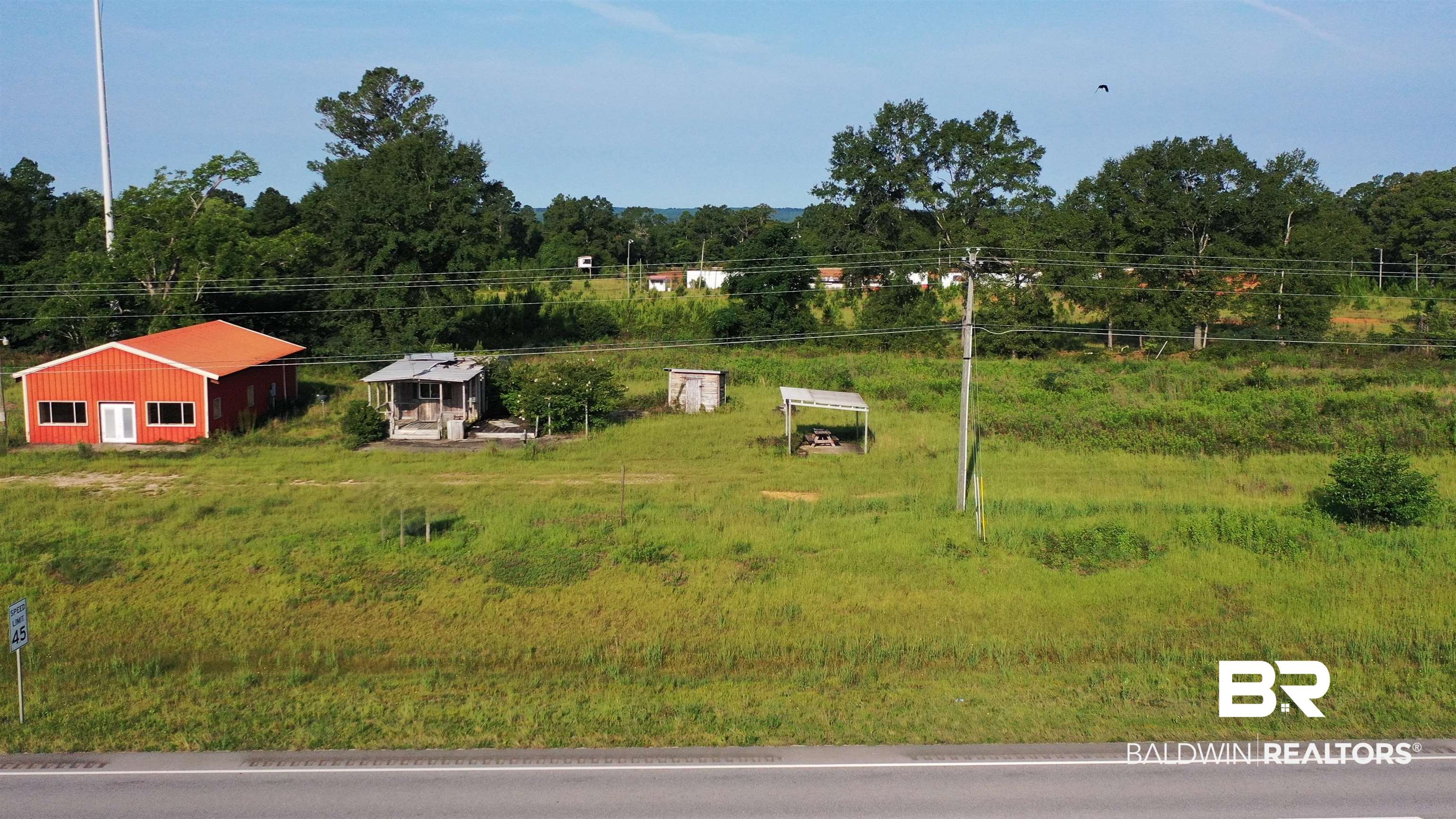 831 Highway 113