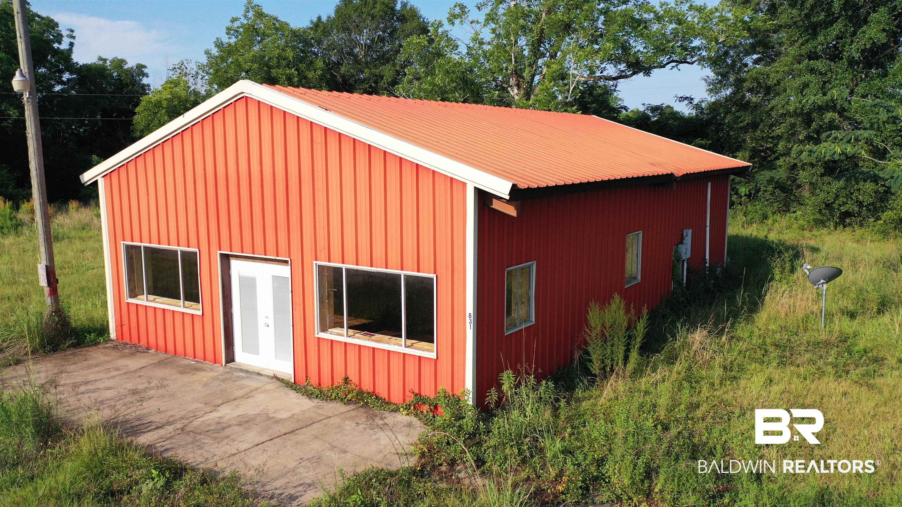 831 Highway 113