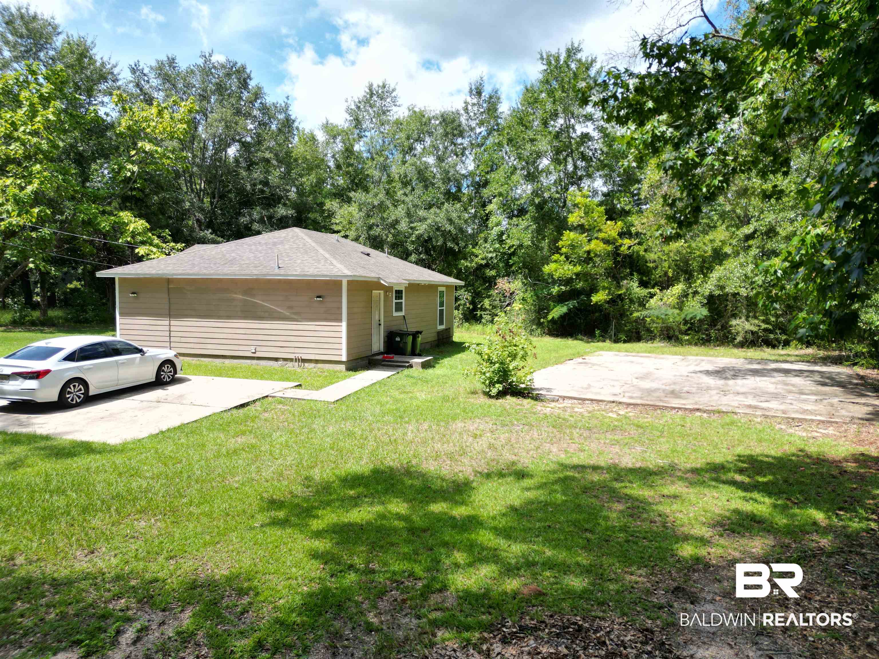 820 Fannie Road