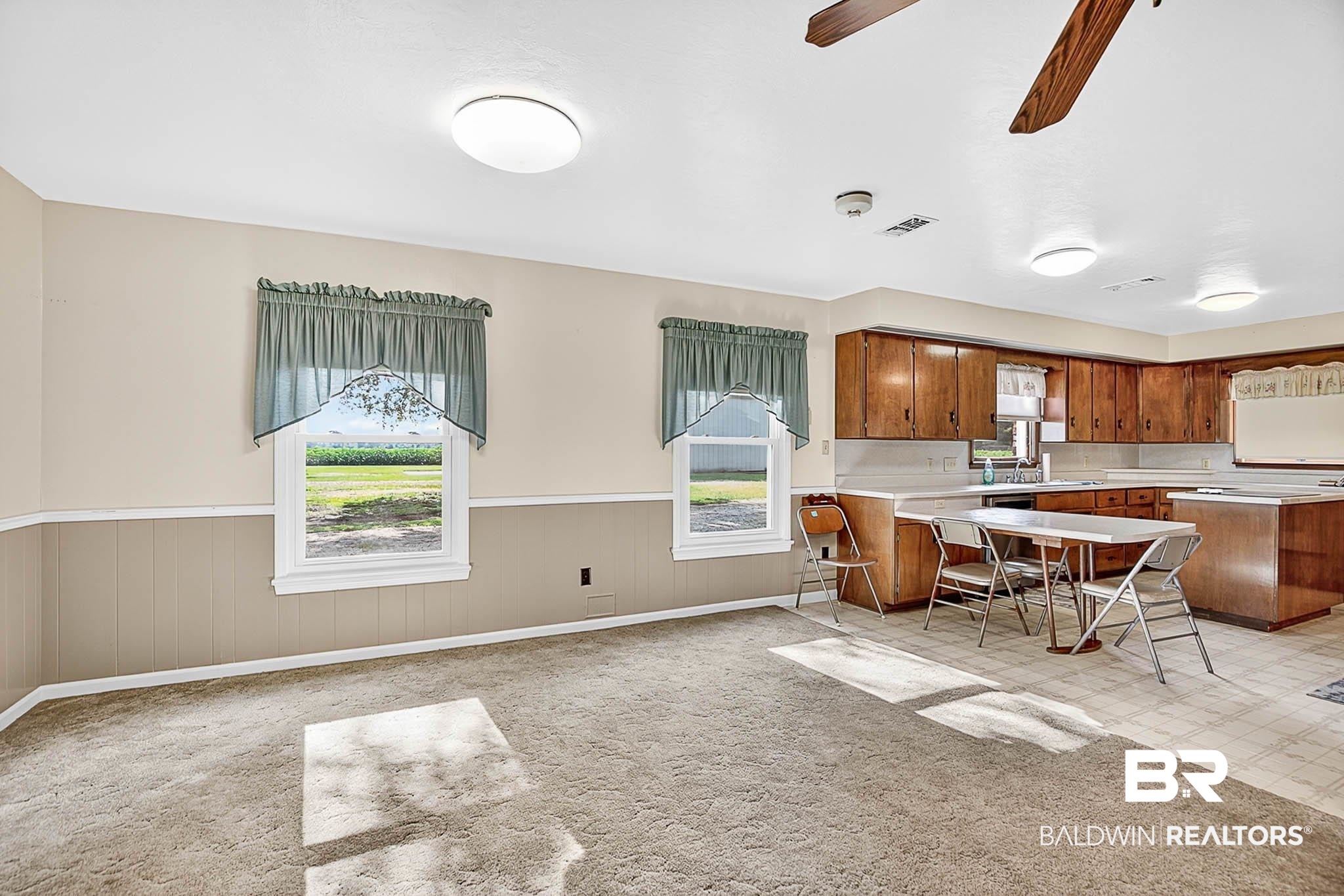 4260 Highway 99A