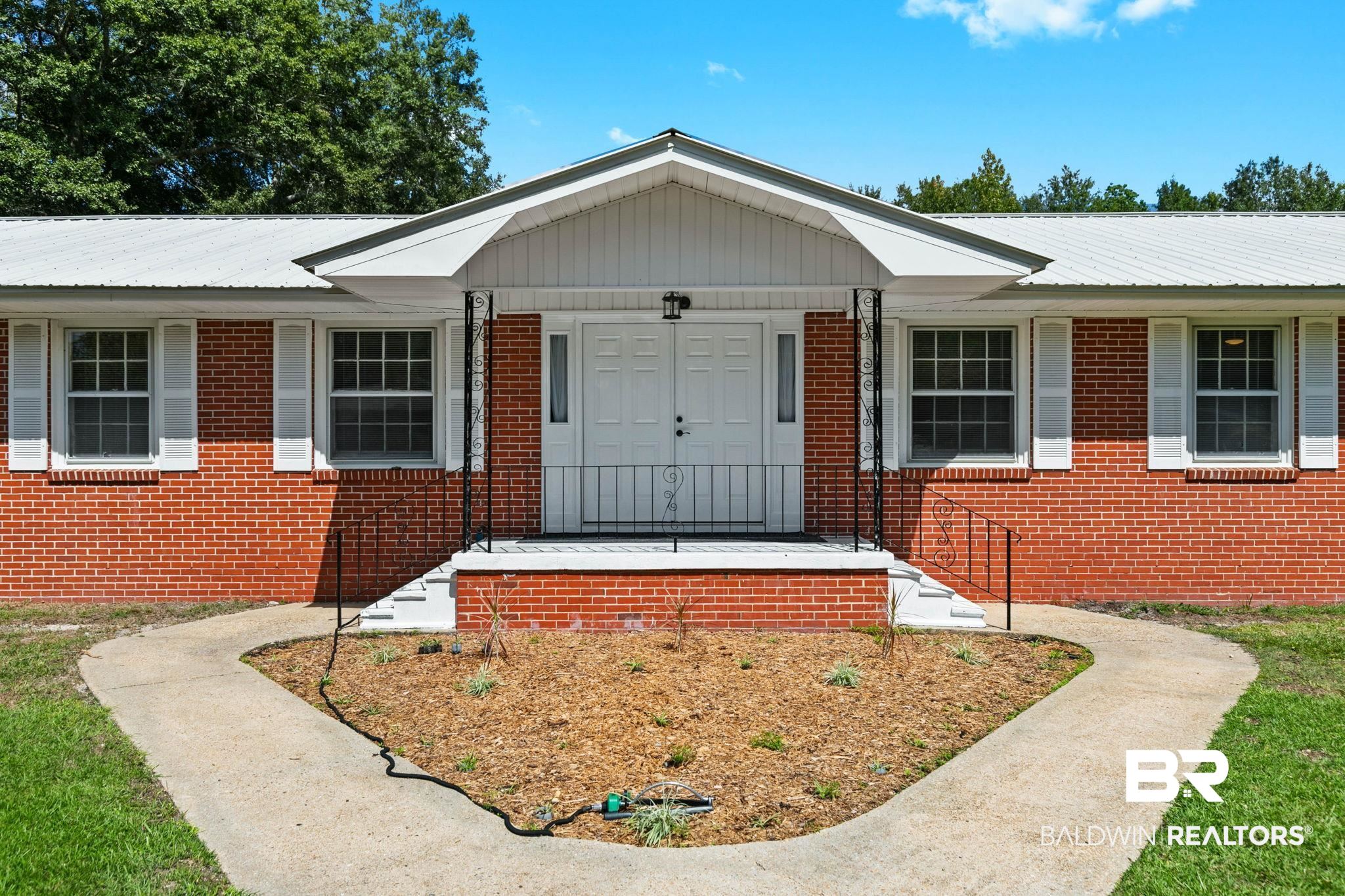 301 E Craig Street