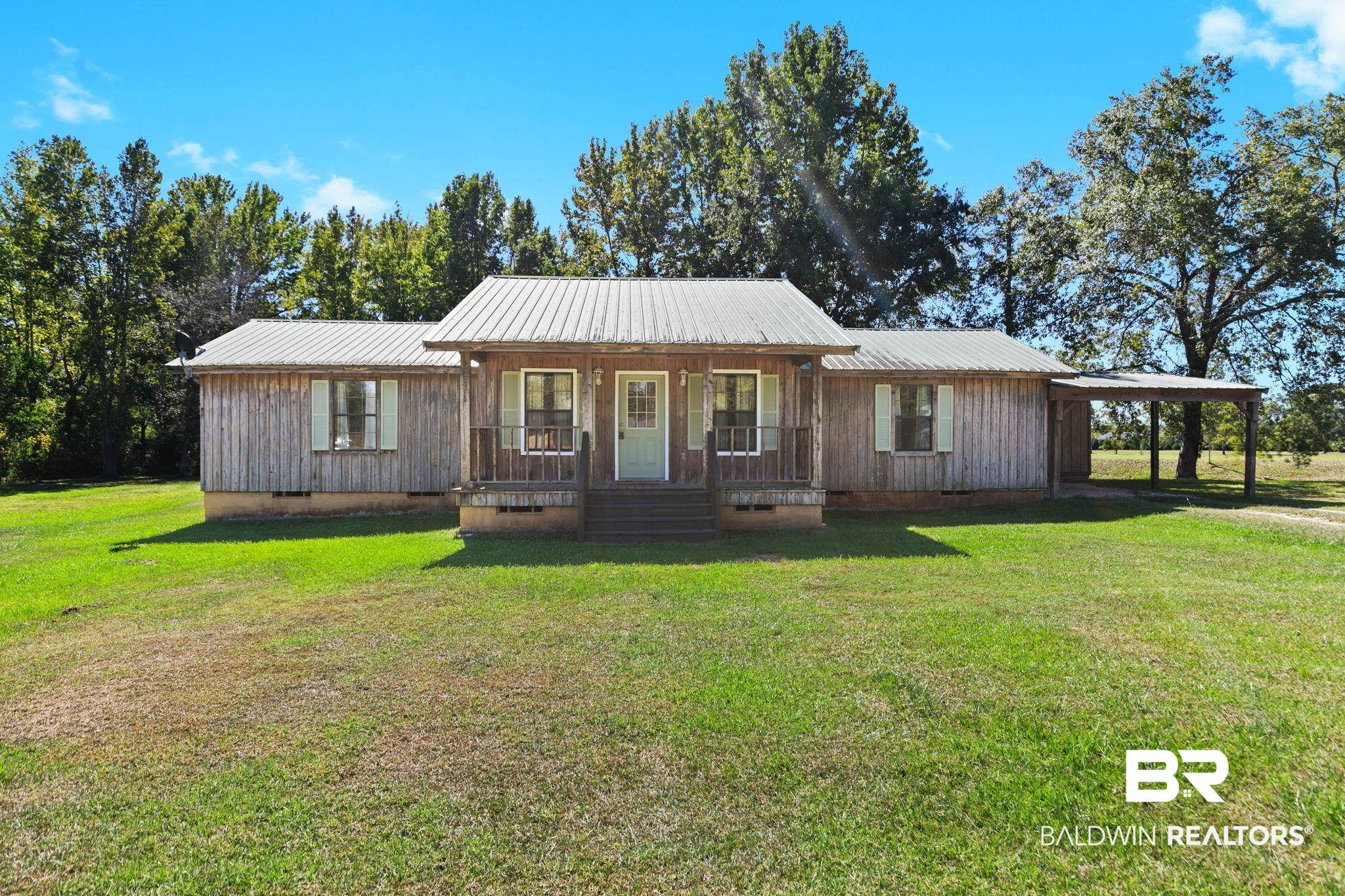 1587 Airport Road