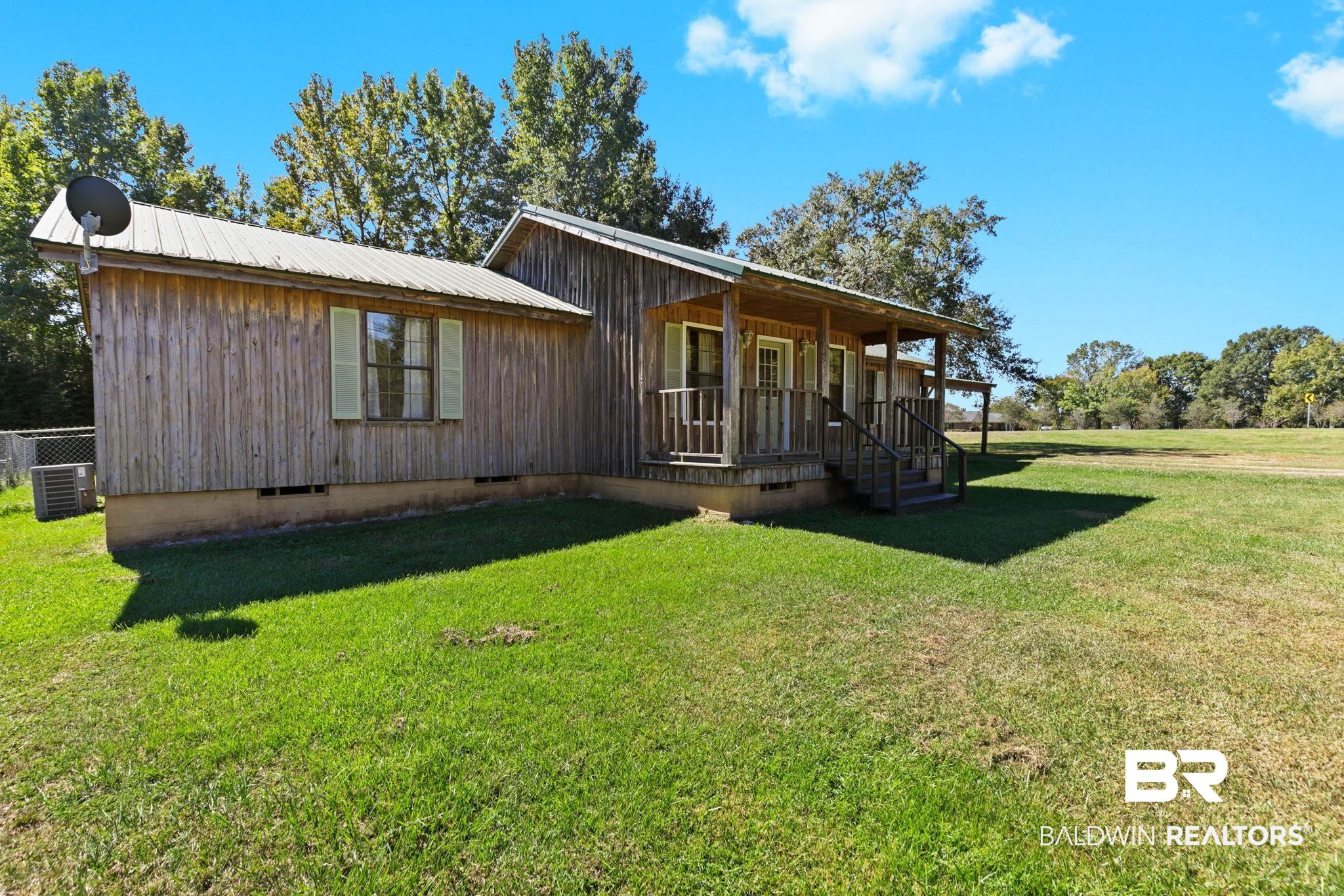 1587 Airport Road