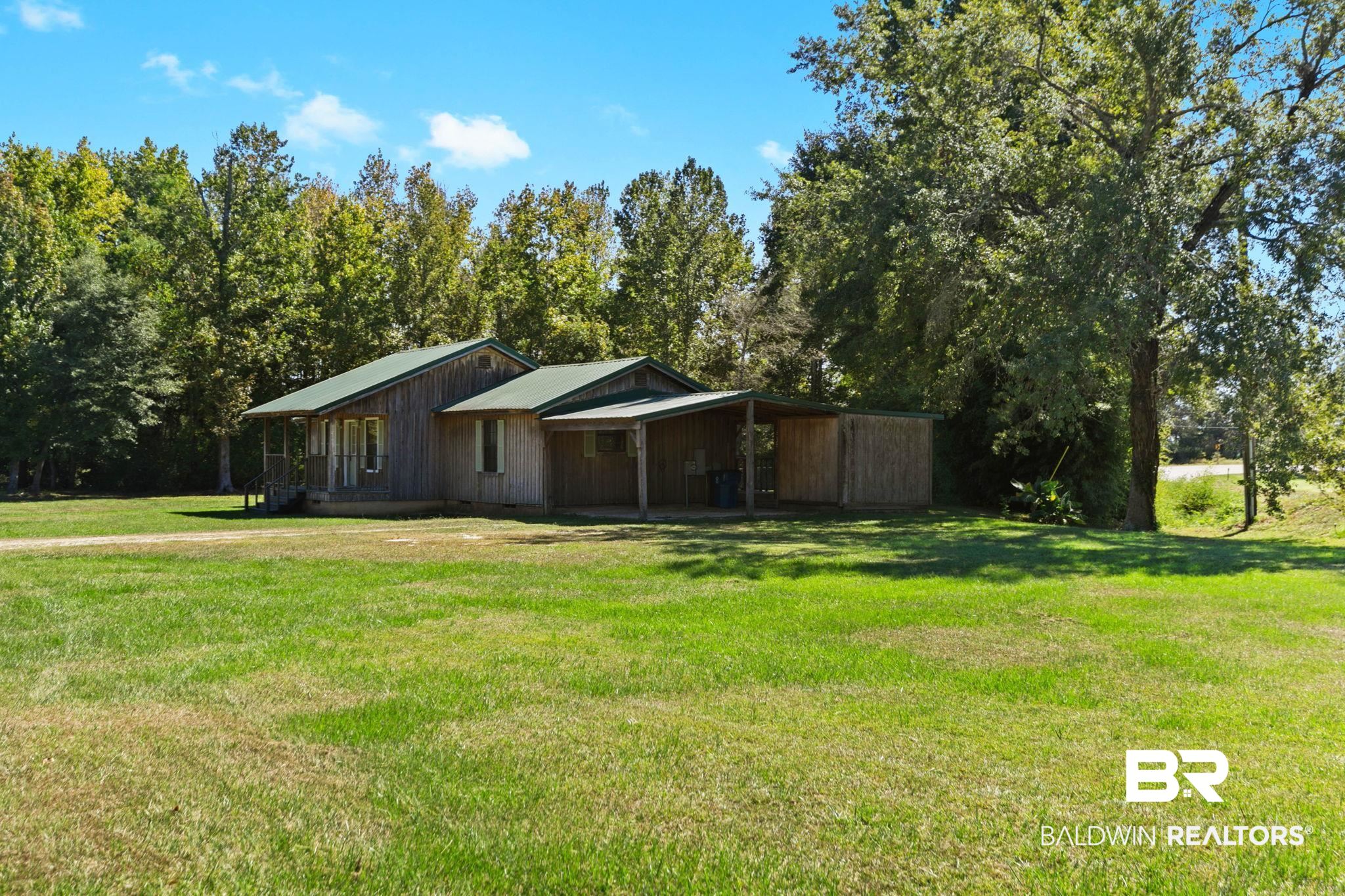 1587 Airport Road