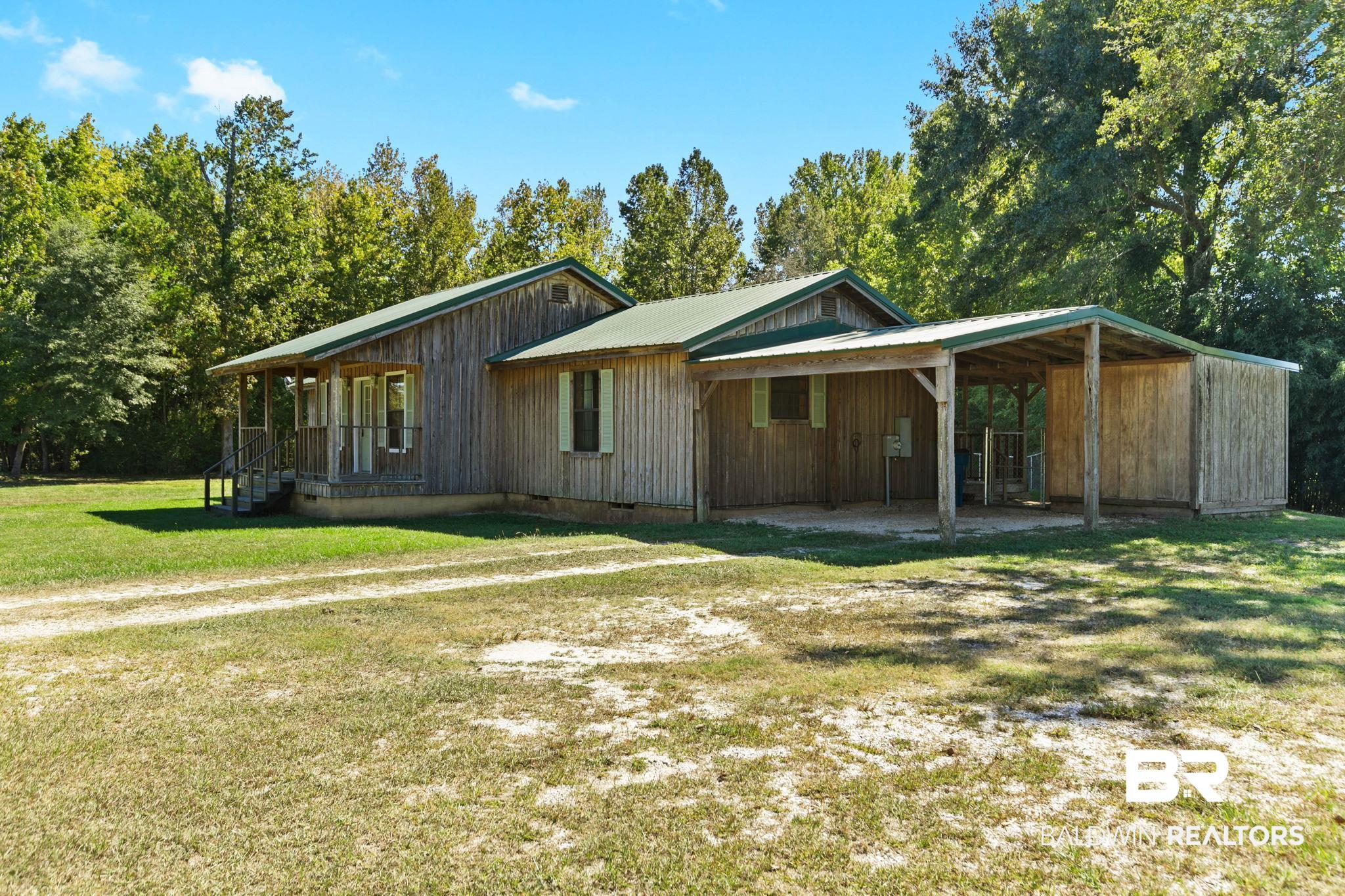 1587 Airport Road