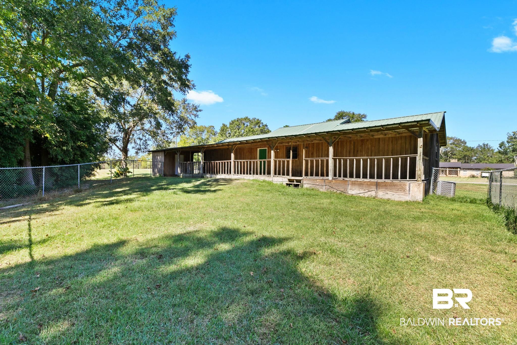 1587 Airport Road