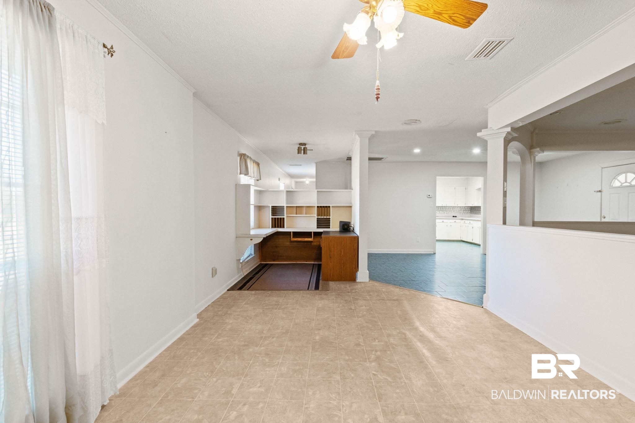695 Woods Road