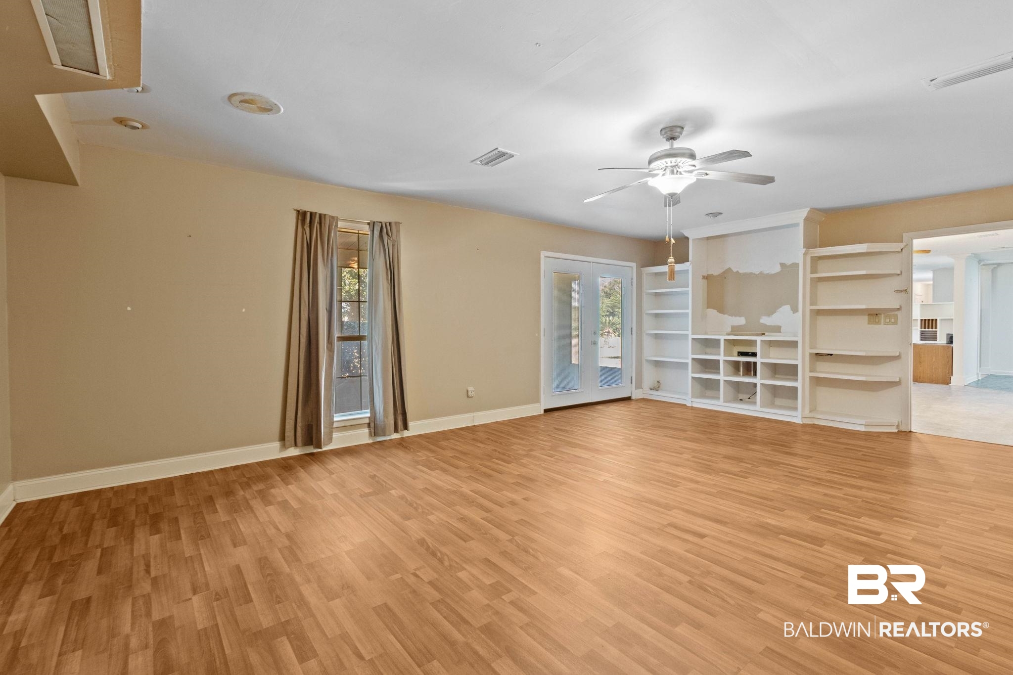 695 Woods Road