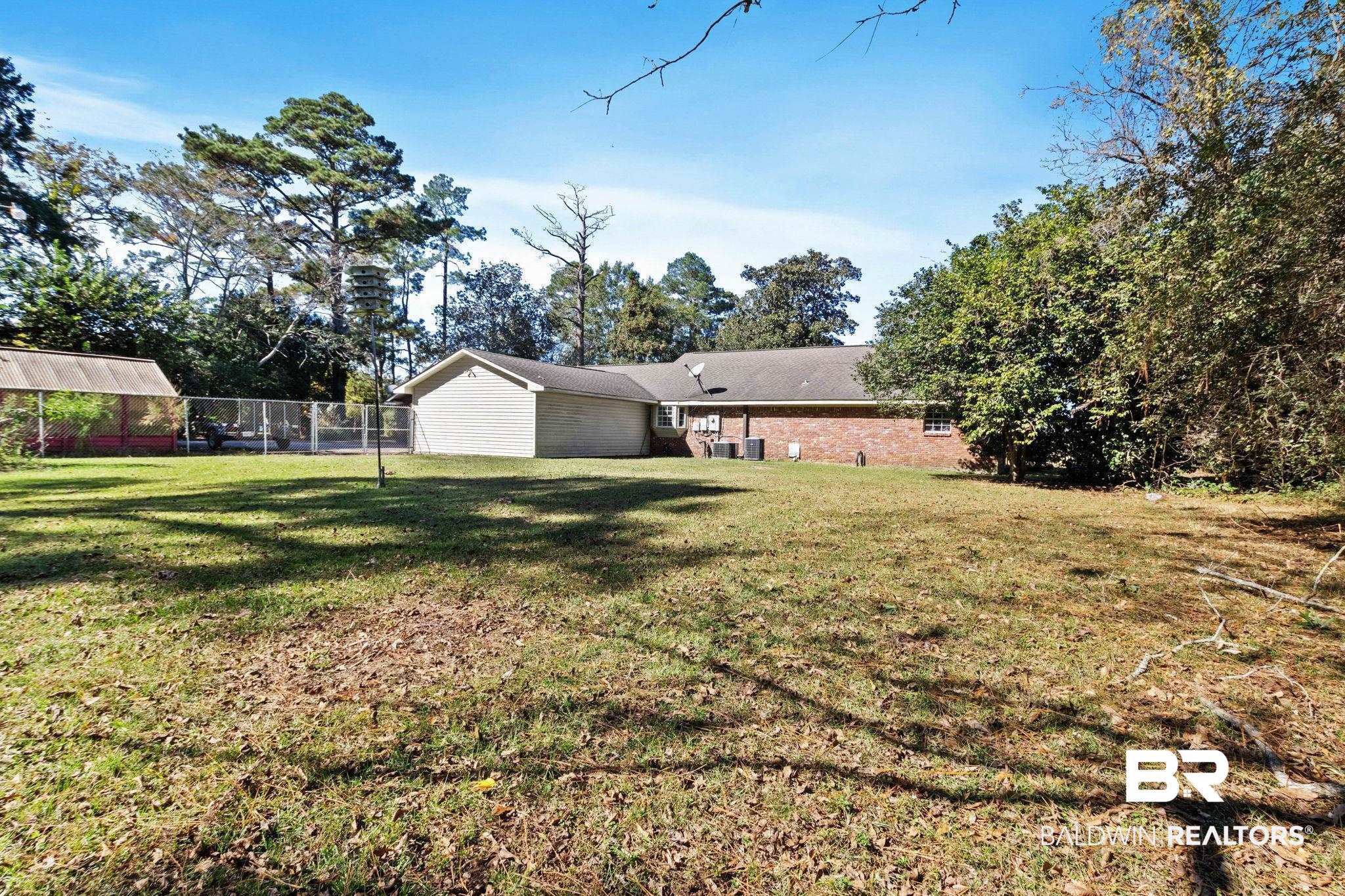 695 Woods Road
