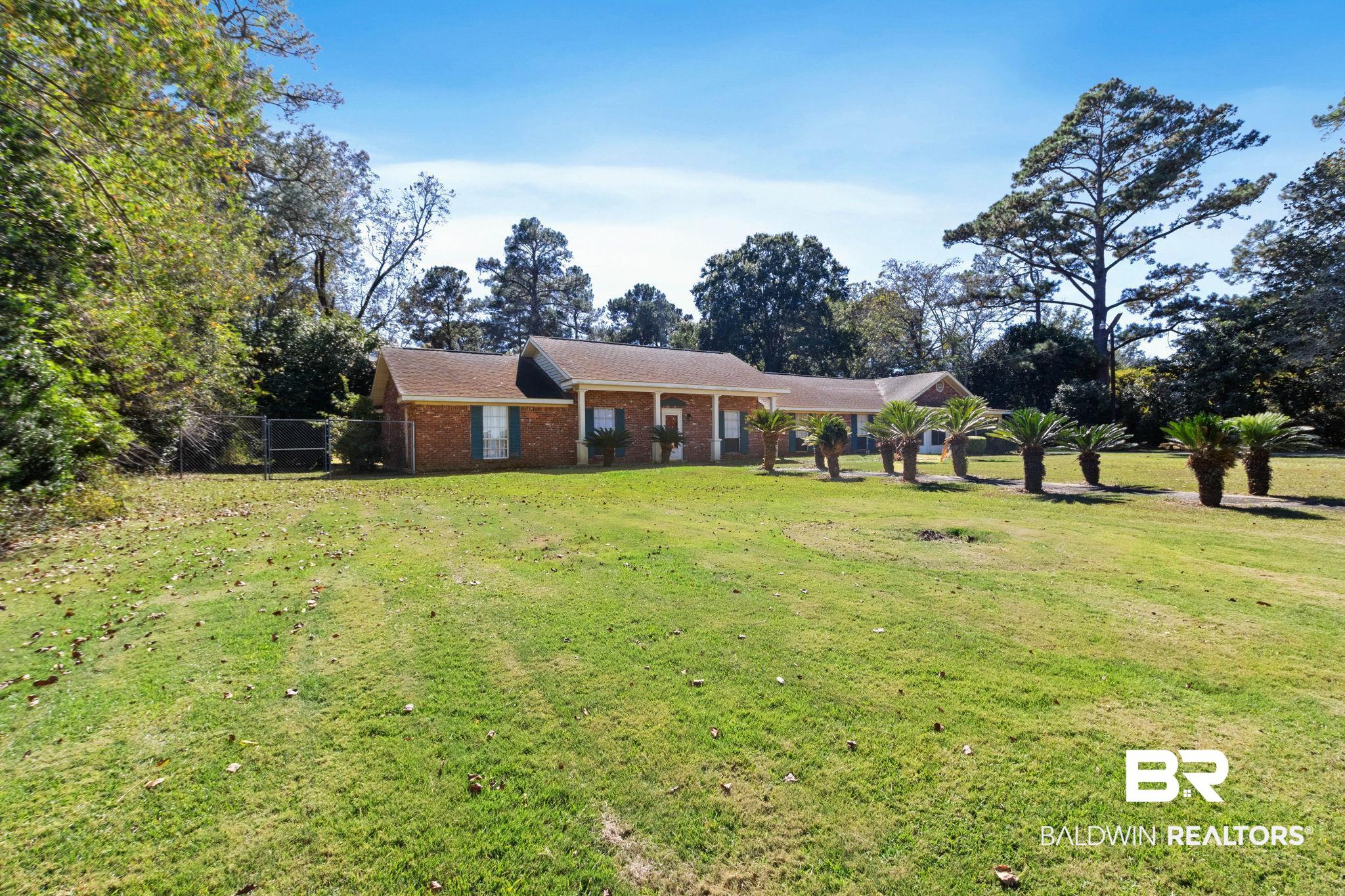695 Woods Road
