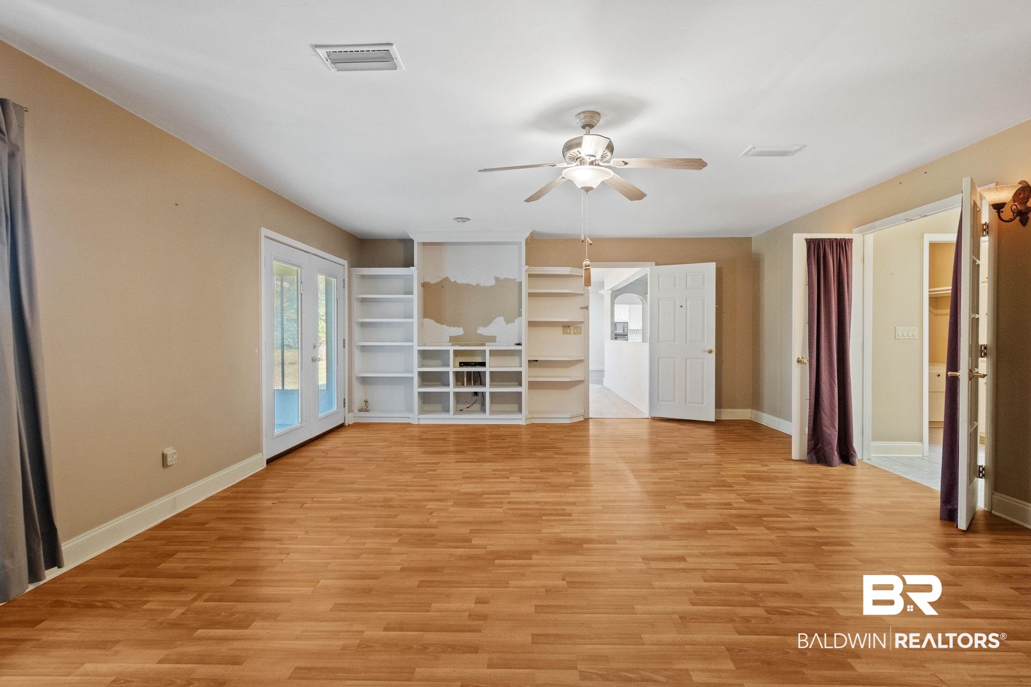 695 Woods Road
