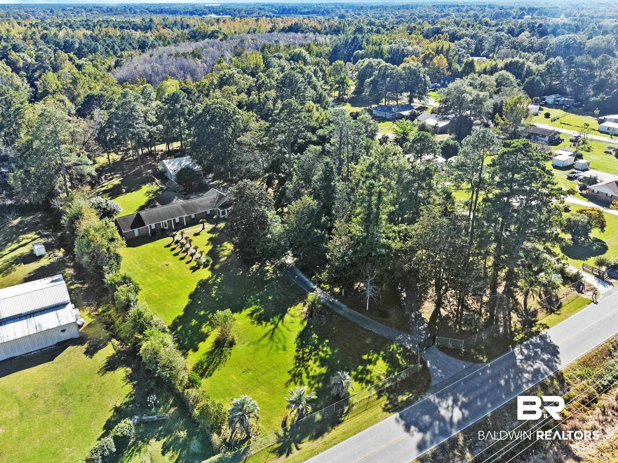 695 Woods Road