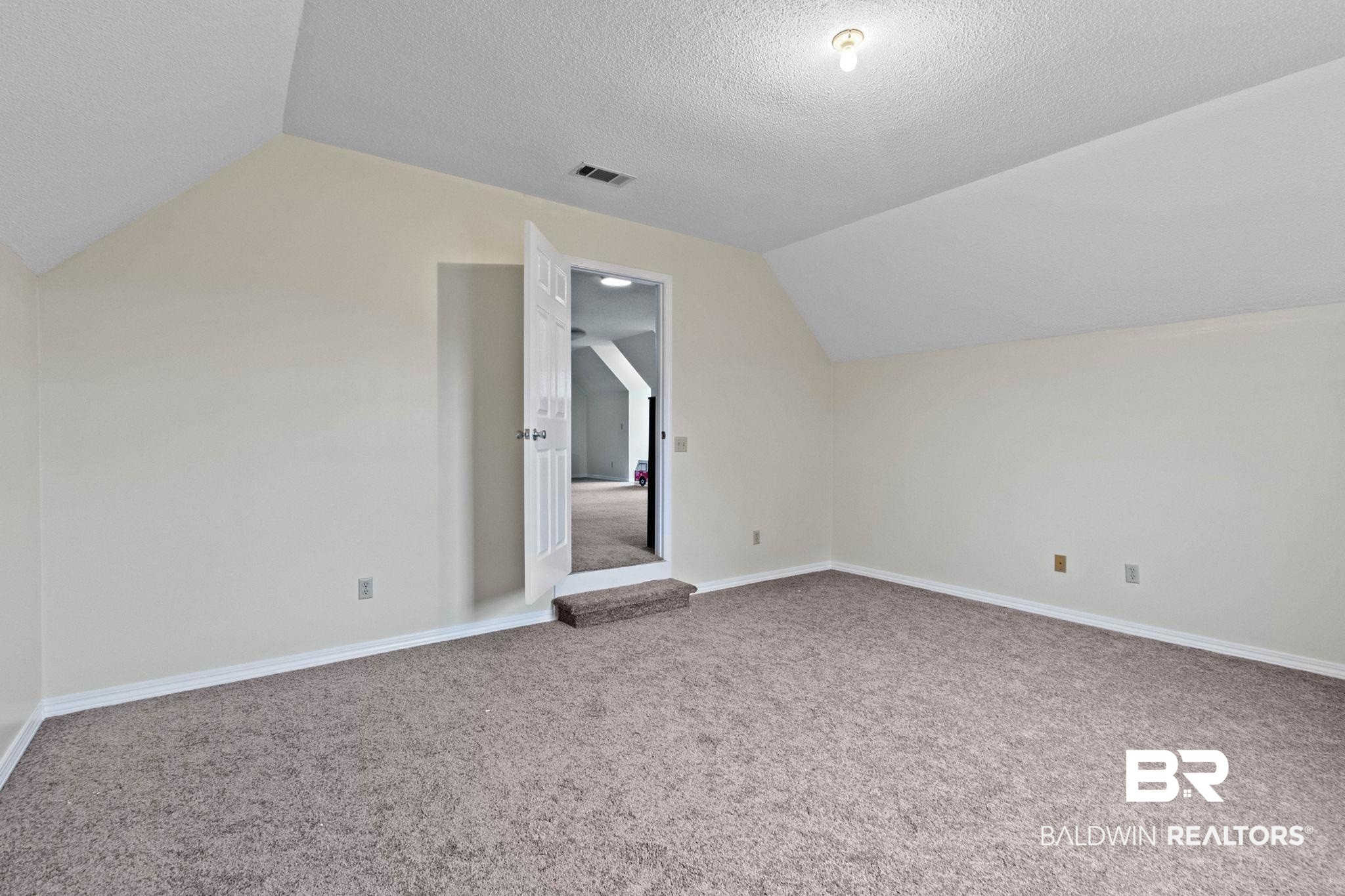 10734 Highway 31