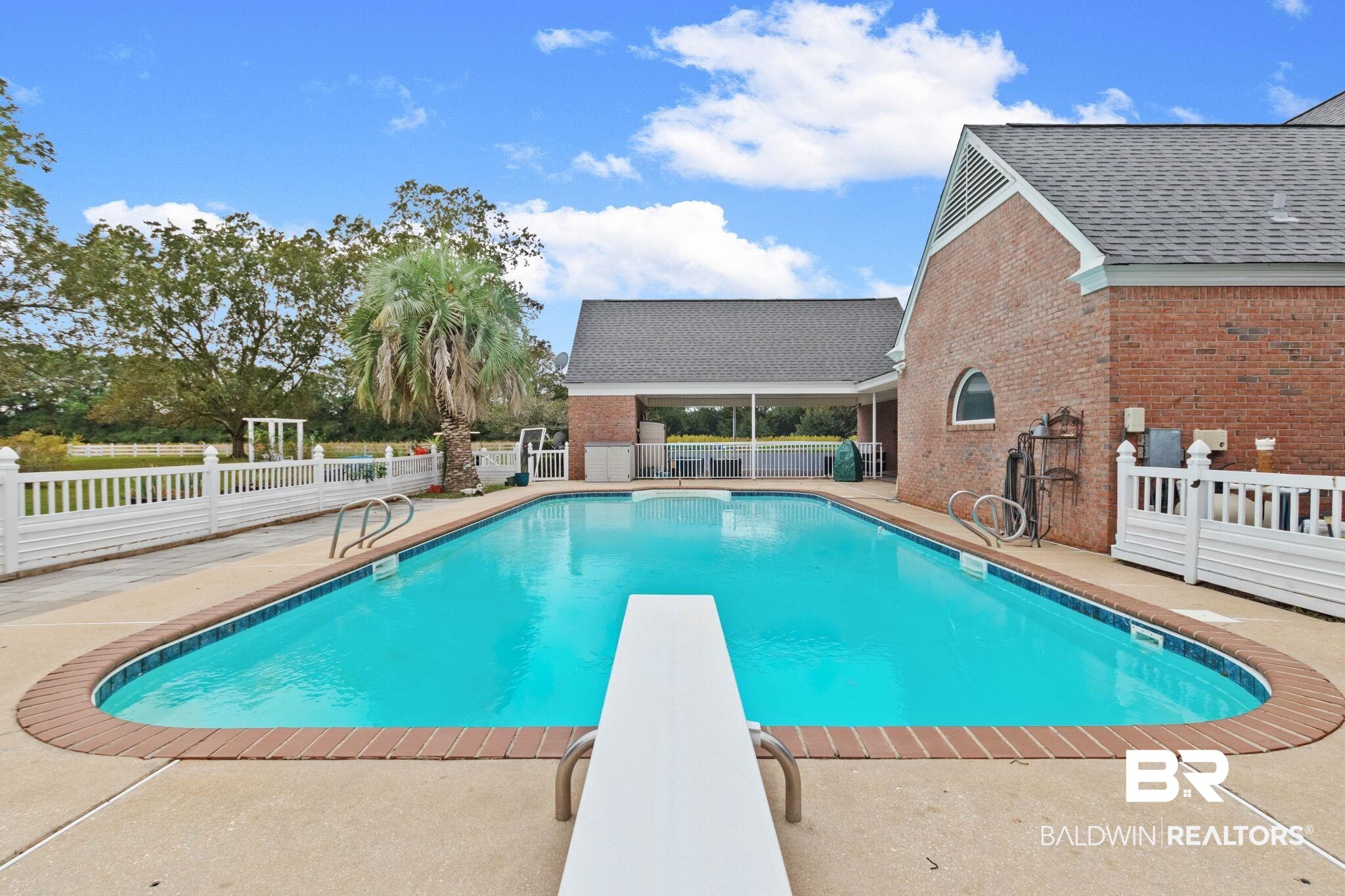 10734 Highway 31