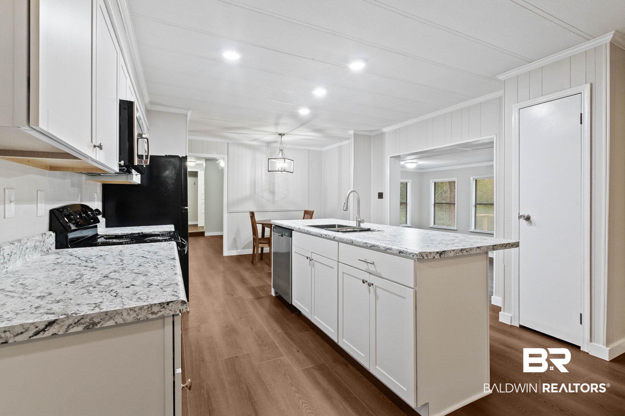 4581 Highway 168