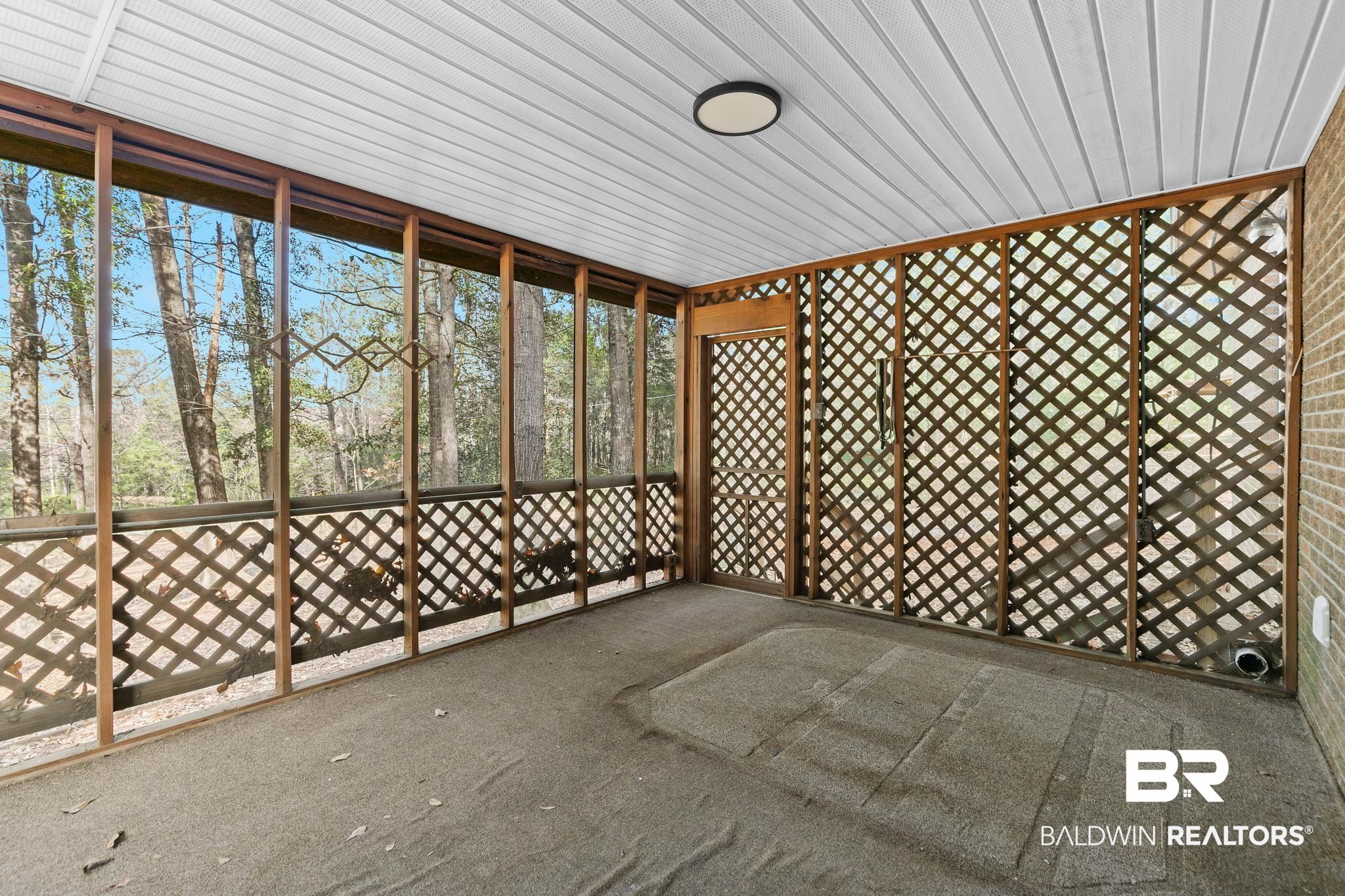 20469 S Highway 31
