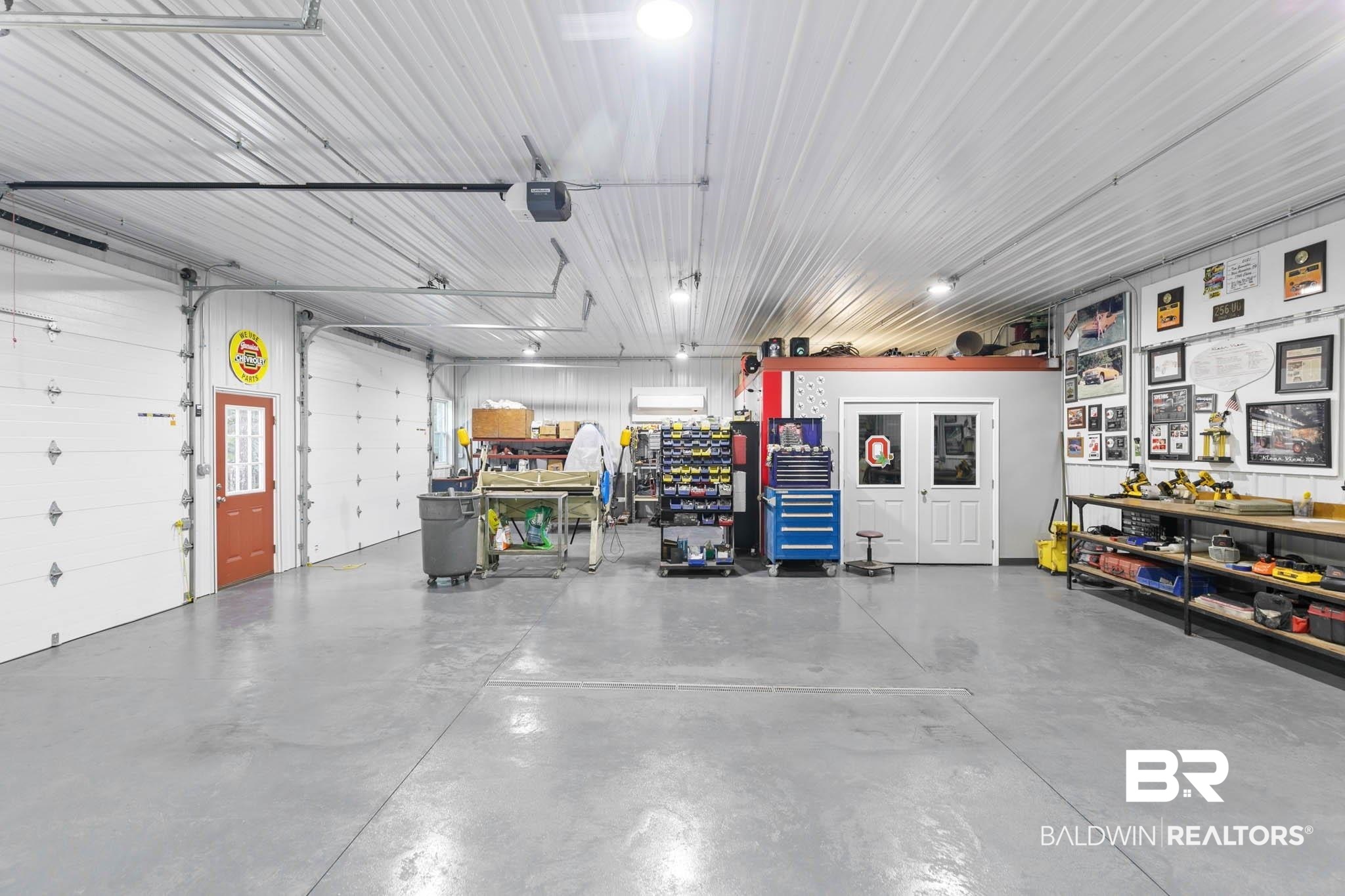 560 Veterans Avenue