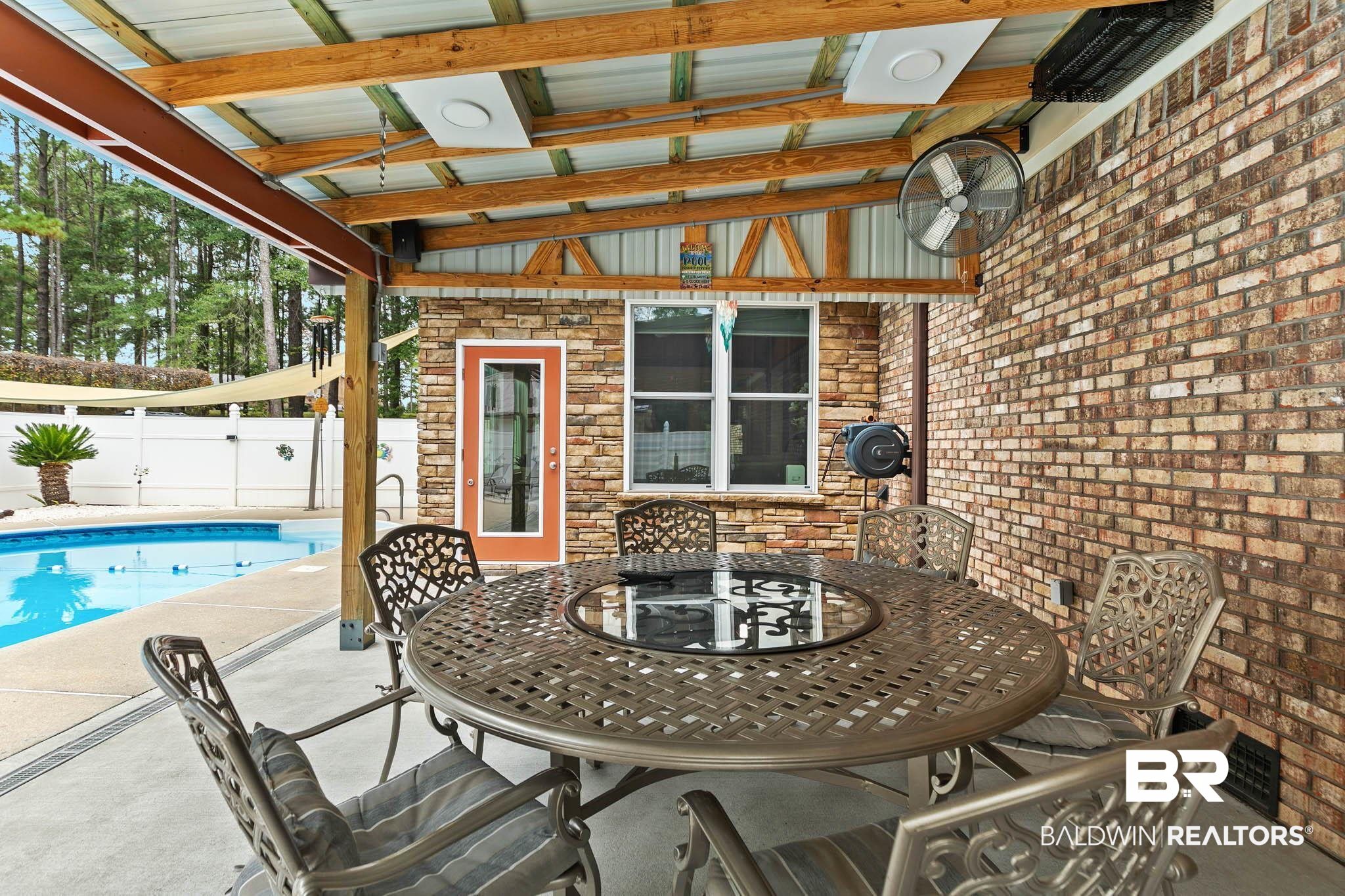 560 Veterans Avenue