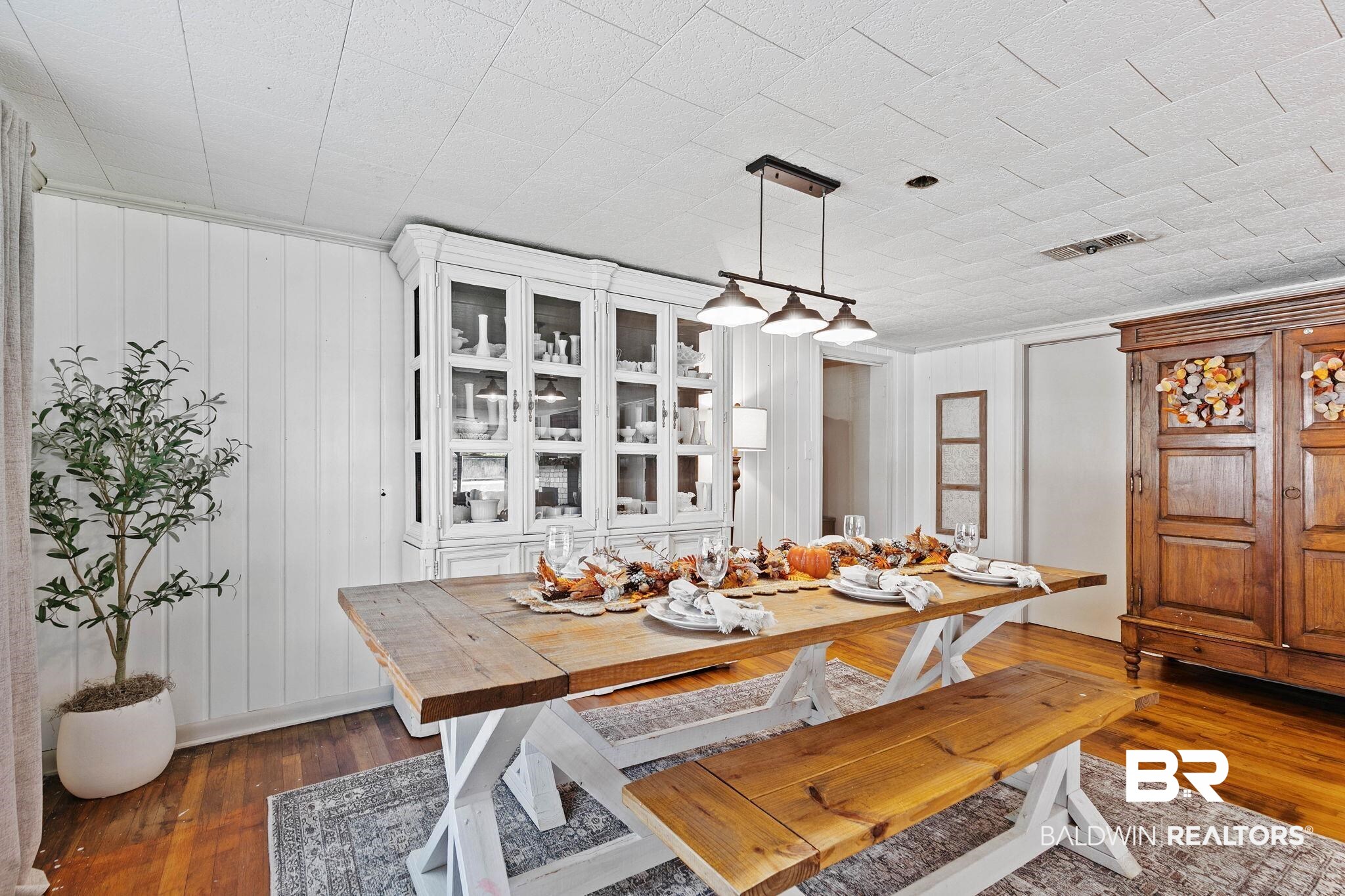55056 Rabun Road