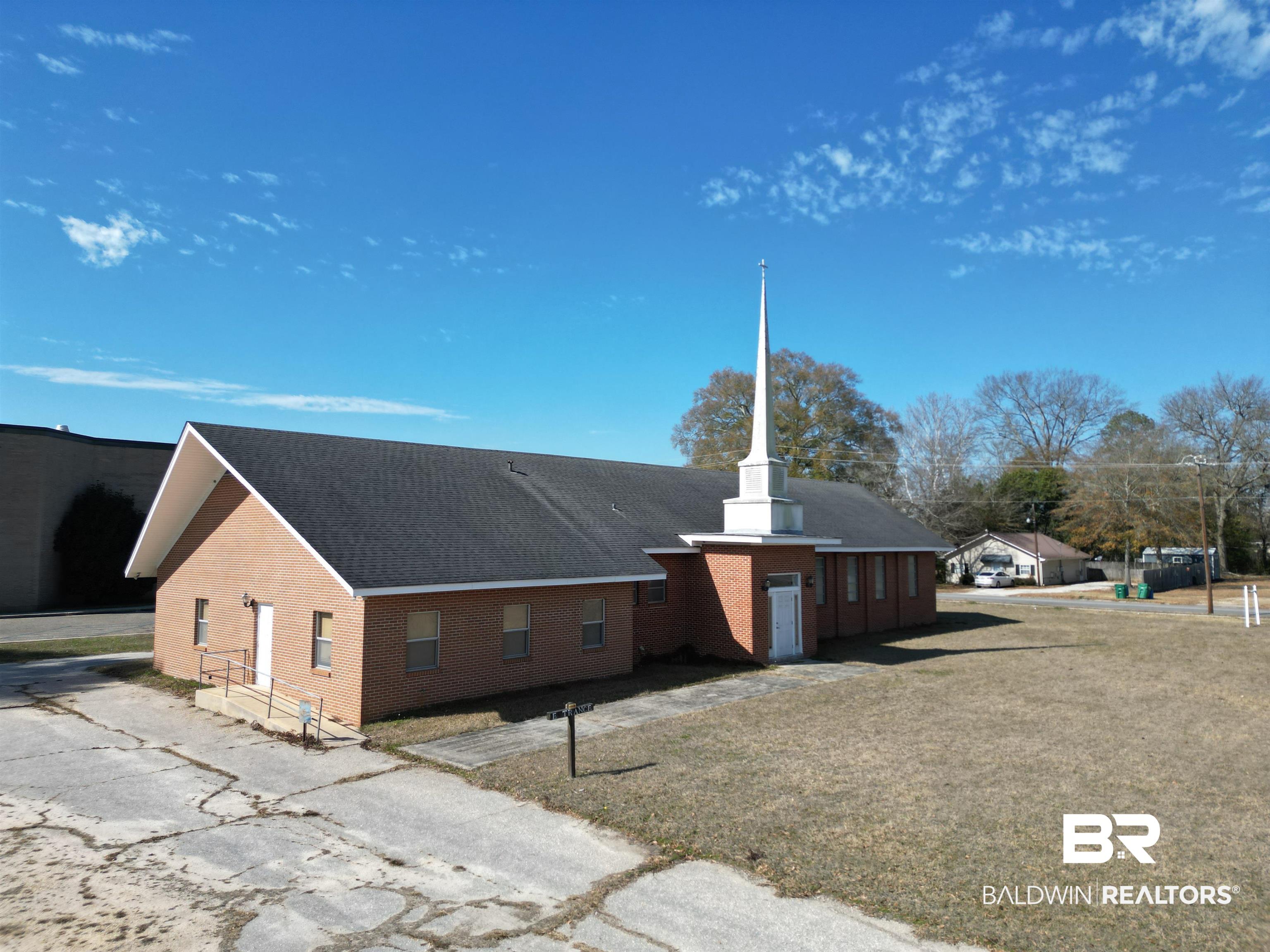 702 E Church Street
