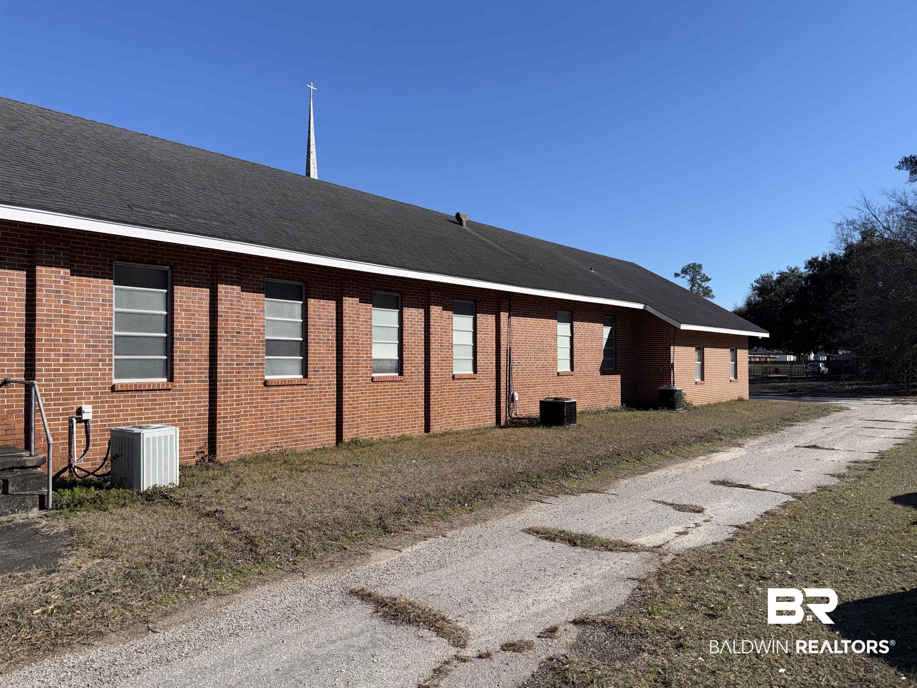 702 E Church Street