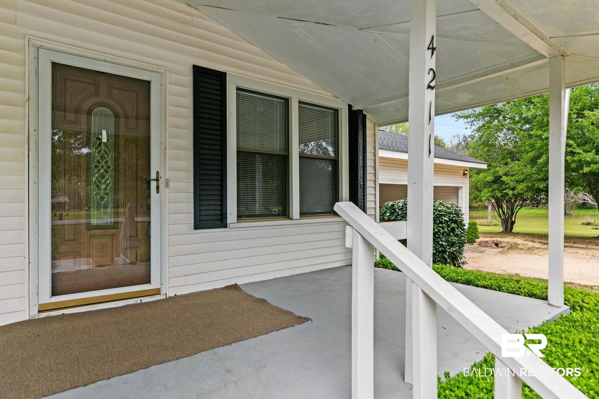 4211 N Highway 99