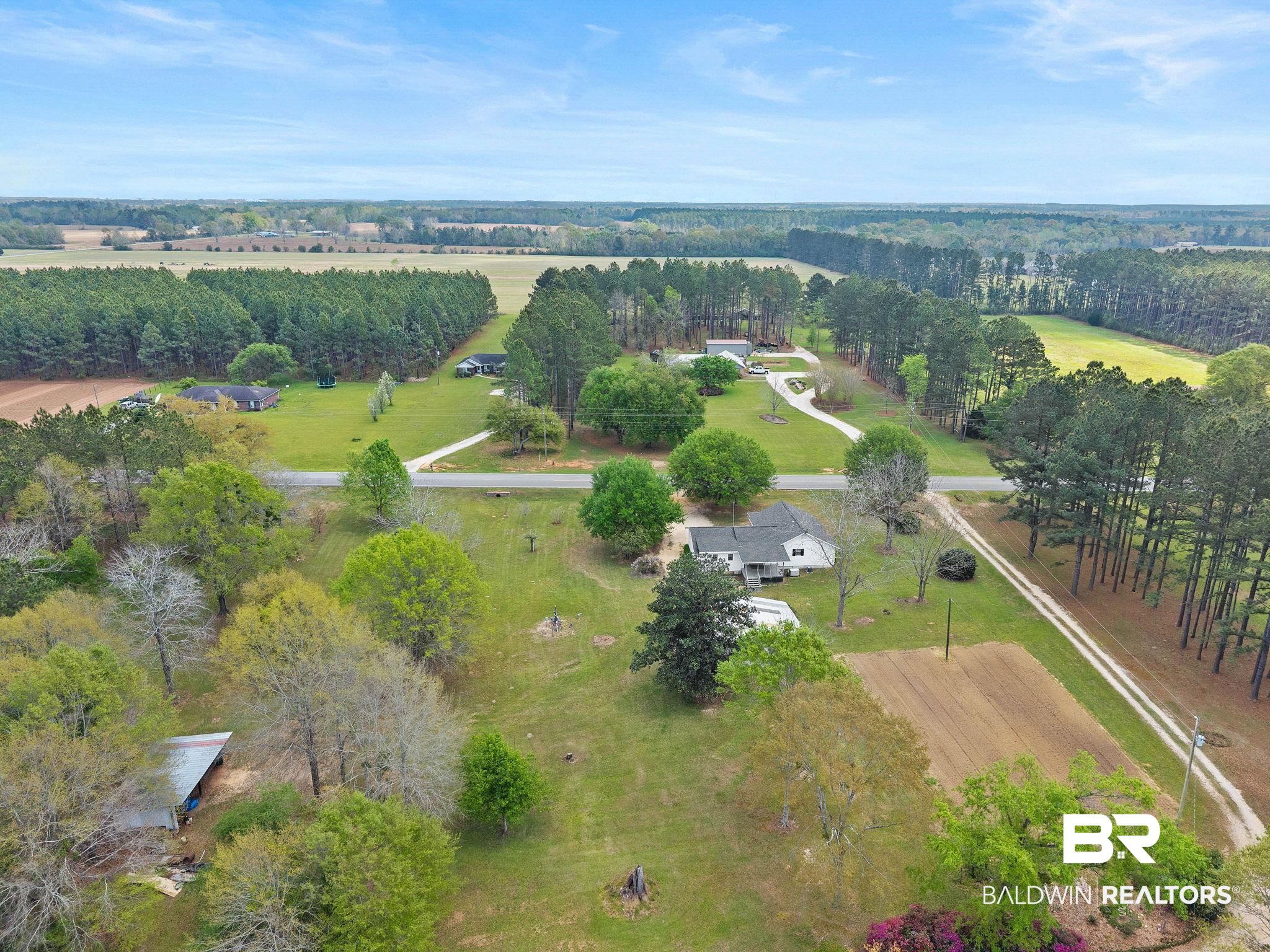 4211 N Highway 99