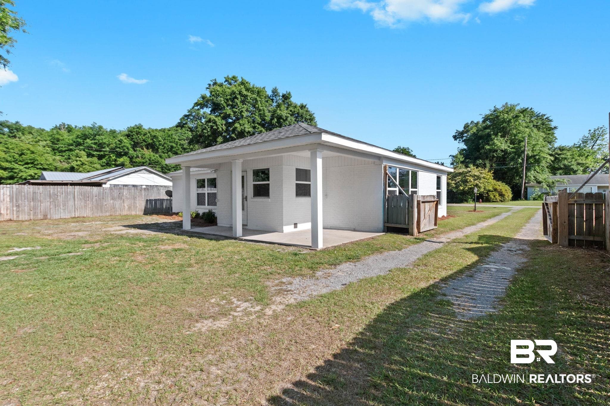 311 Cloverdale Road