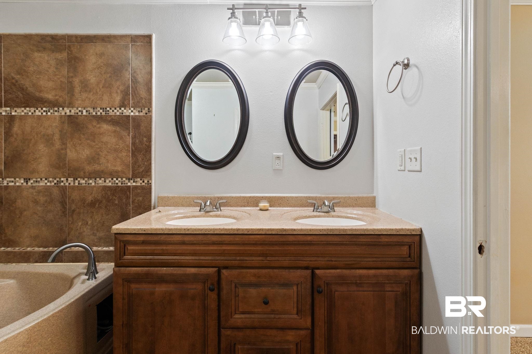 4969 Eureka Landing Road