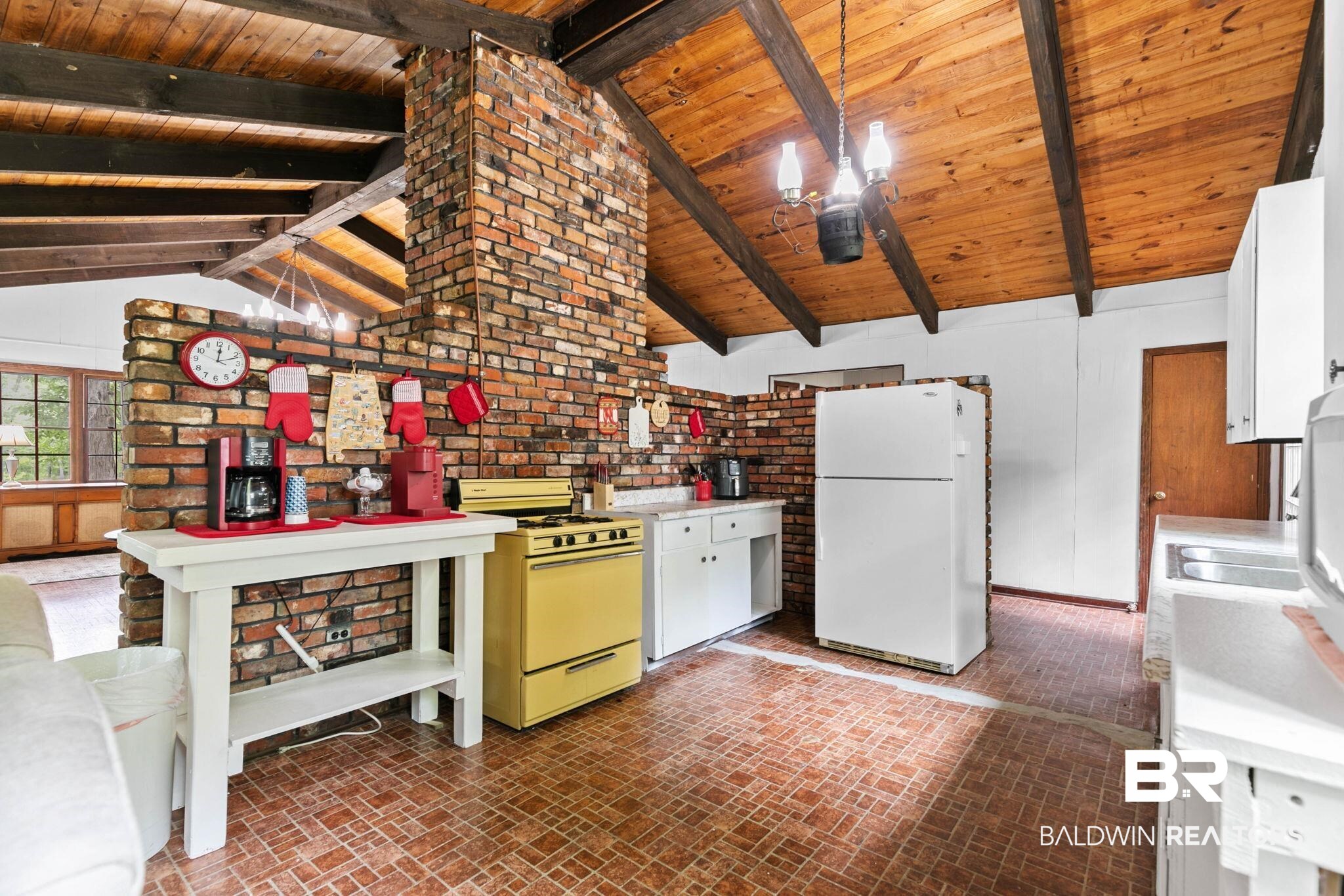 165 Lake Drive