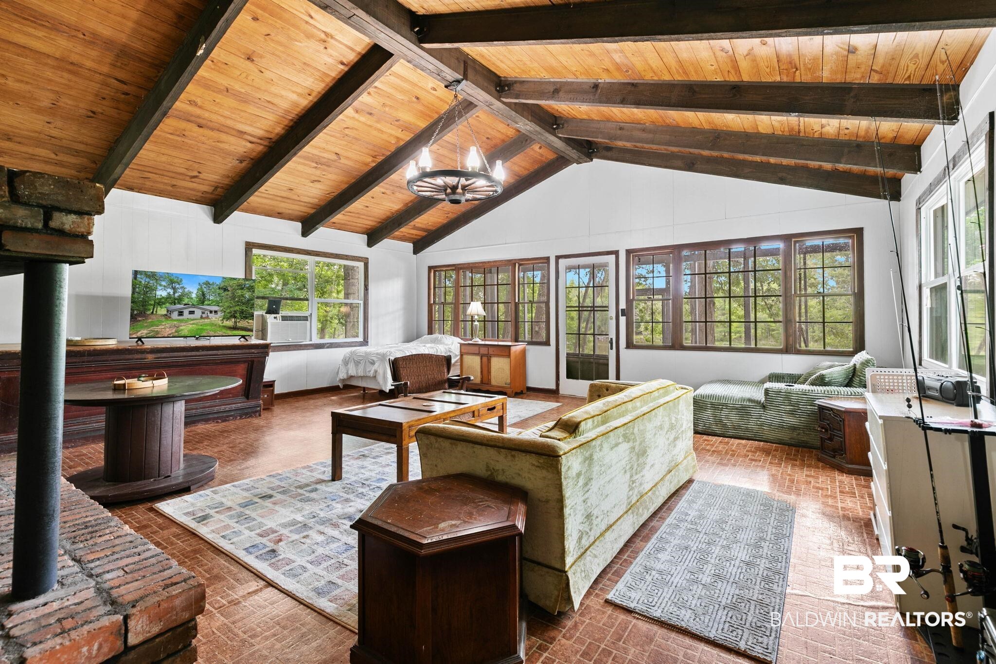 165 Lake Drive