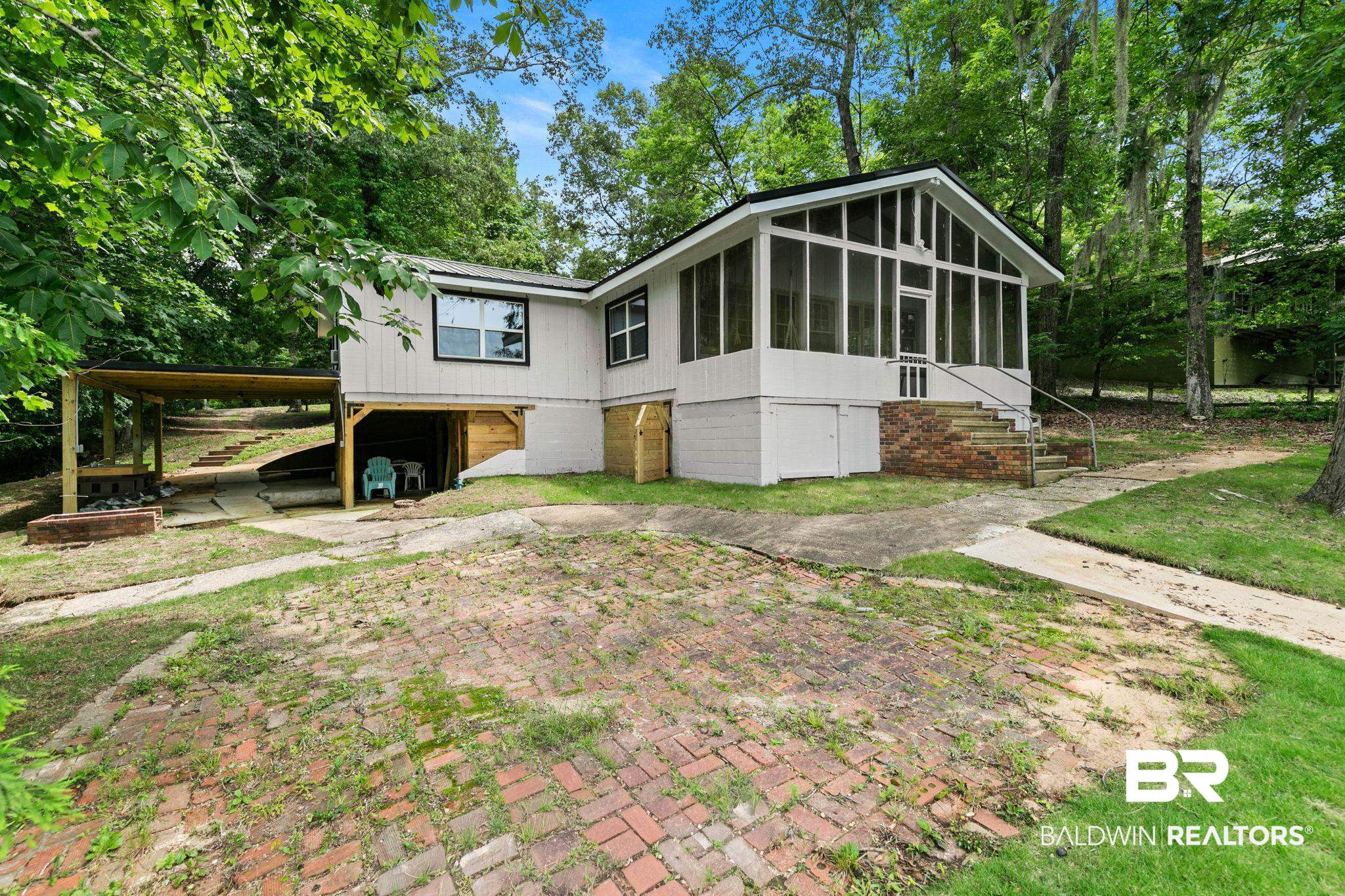 165 Lake Drive