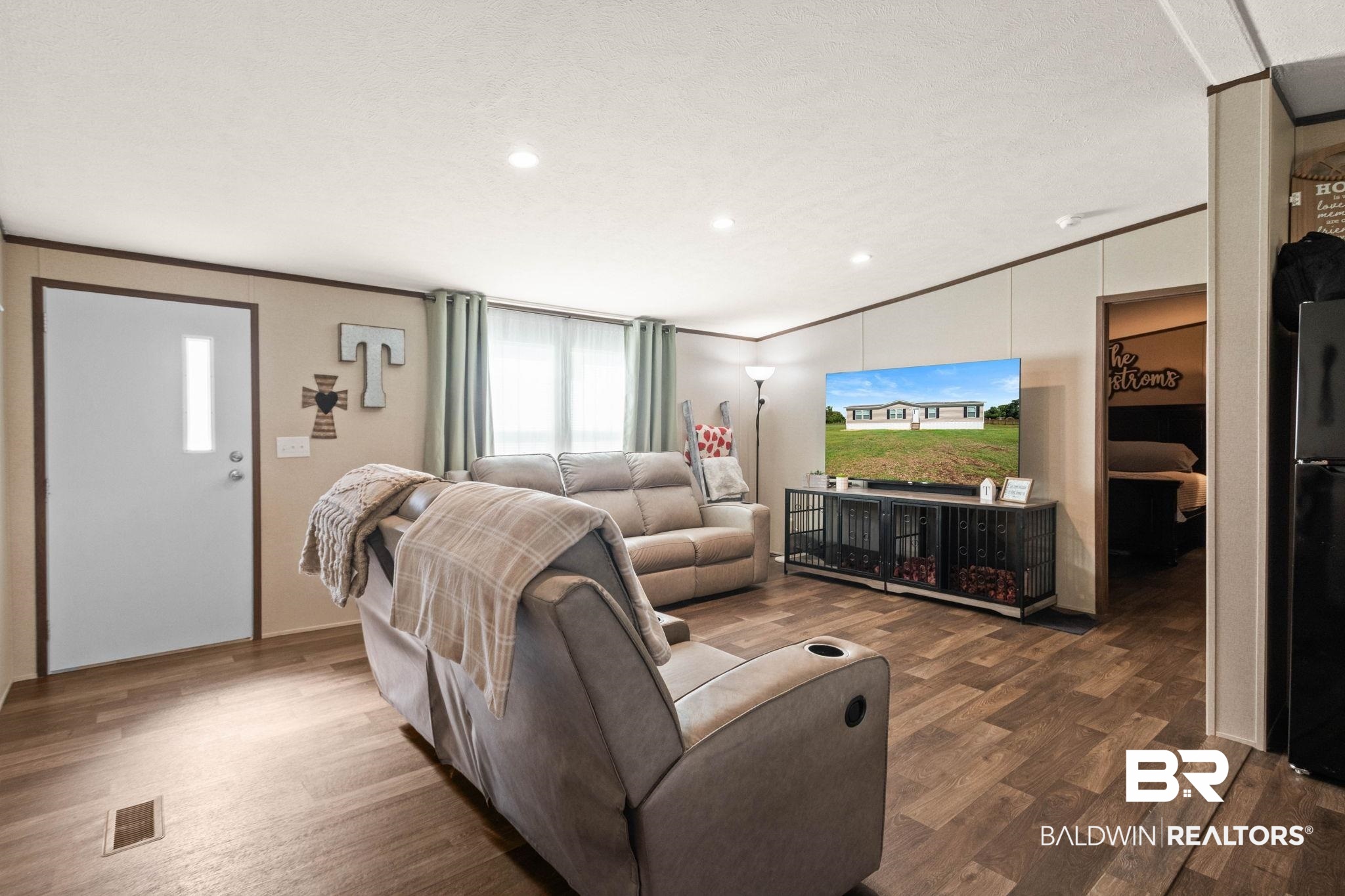 209 Clearview Road