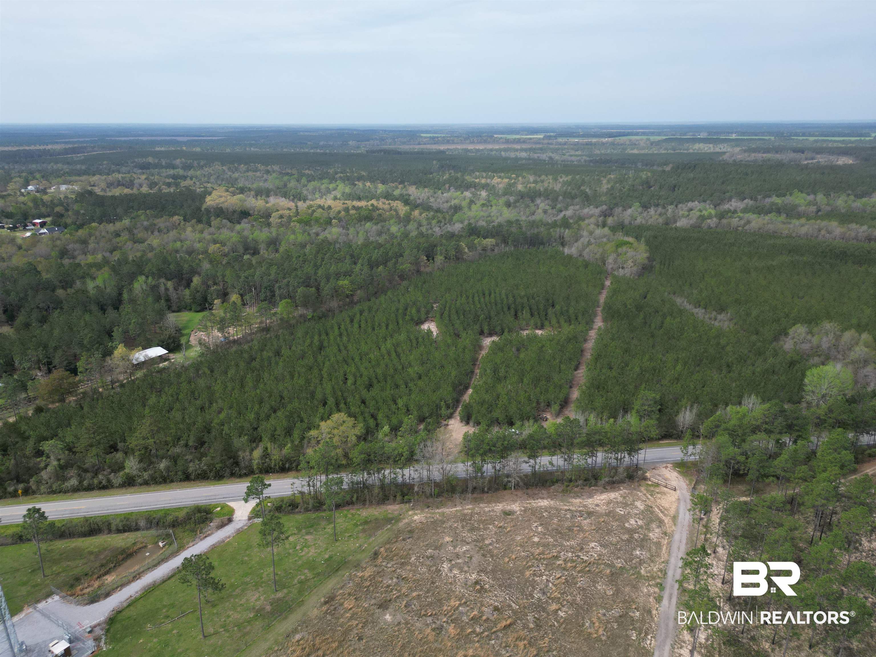 1000 BLK Highway 97