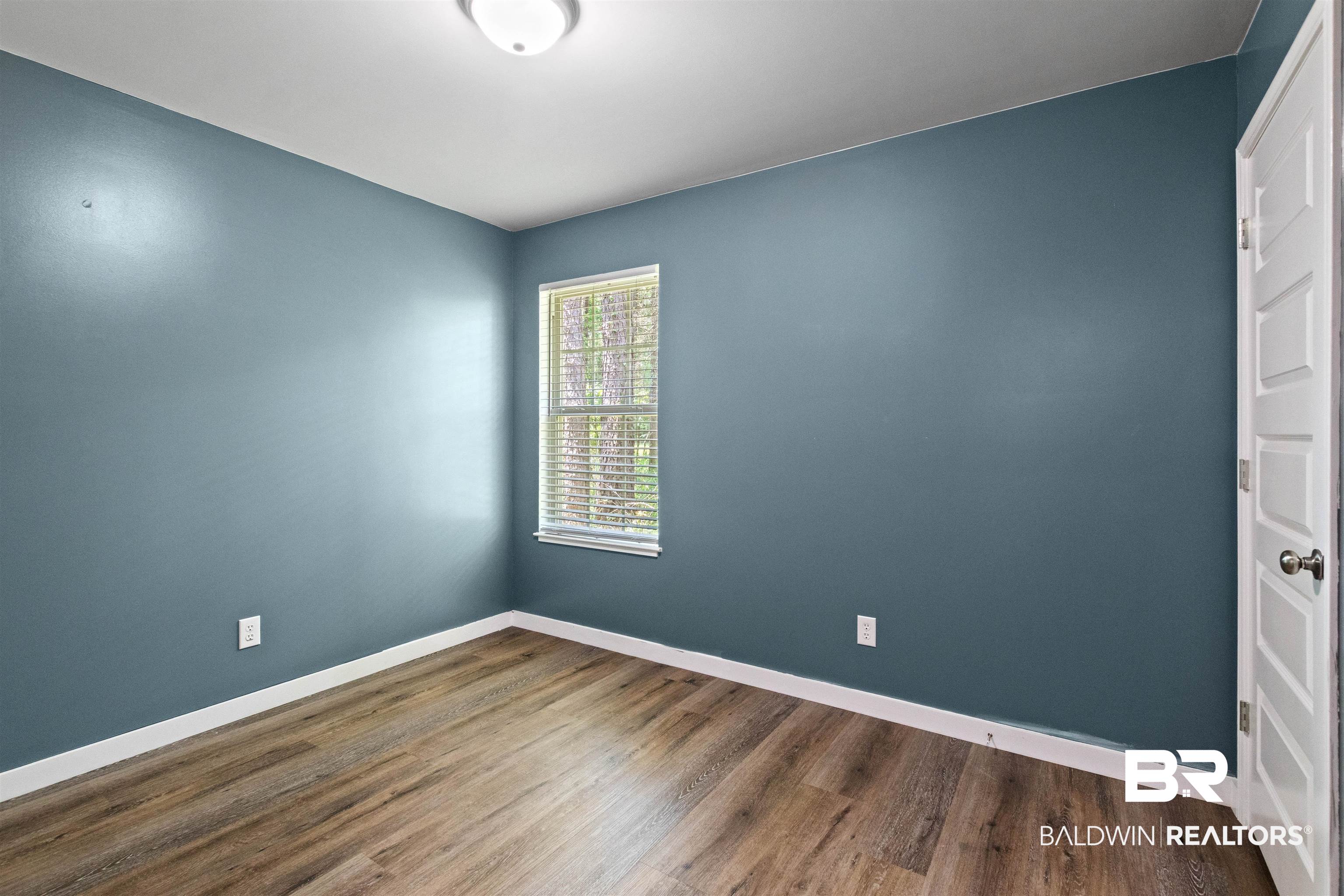 10 Middleton Lane