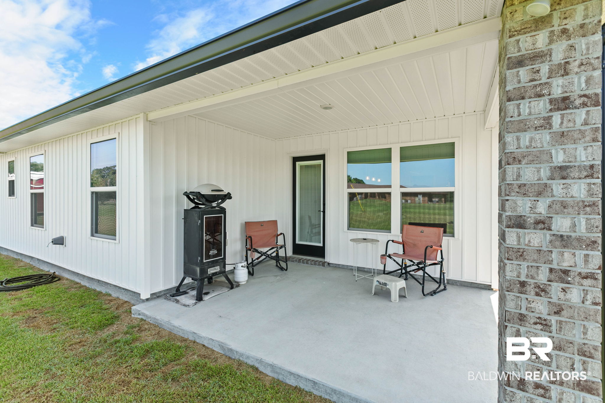 140 St Stephens Ct