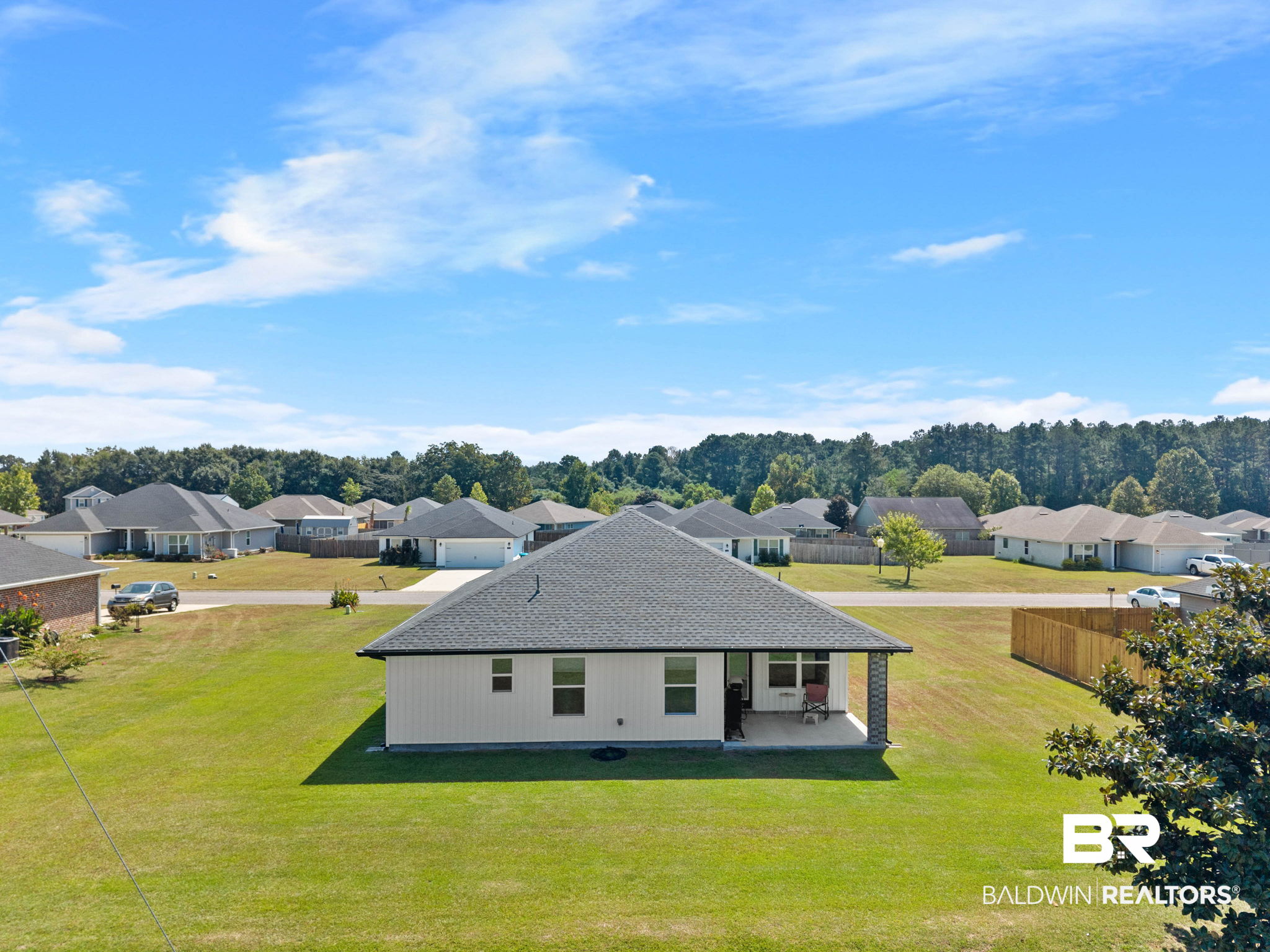 140 St Stephens Ct